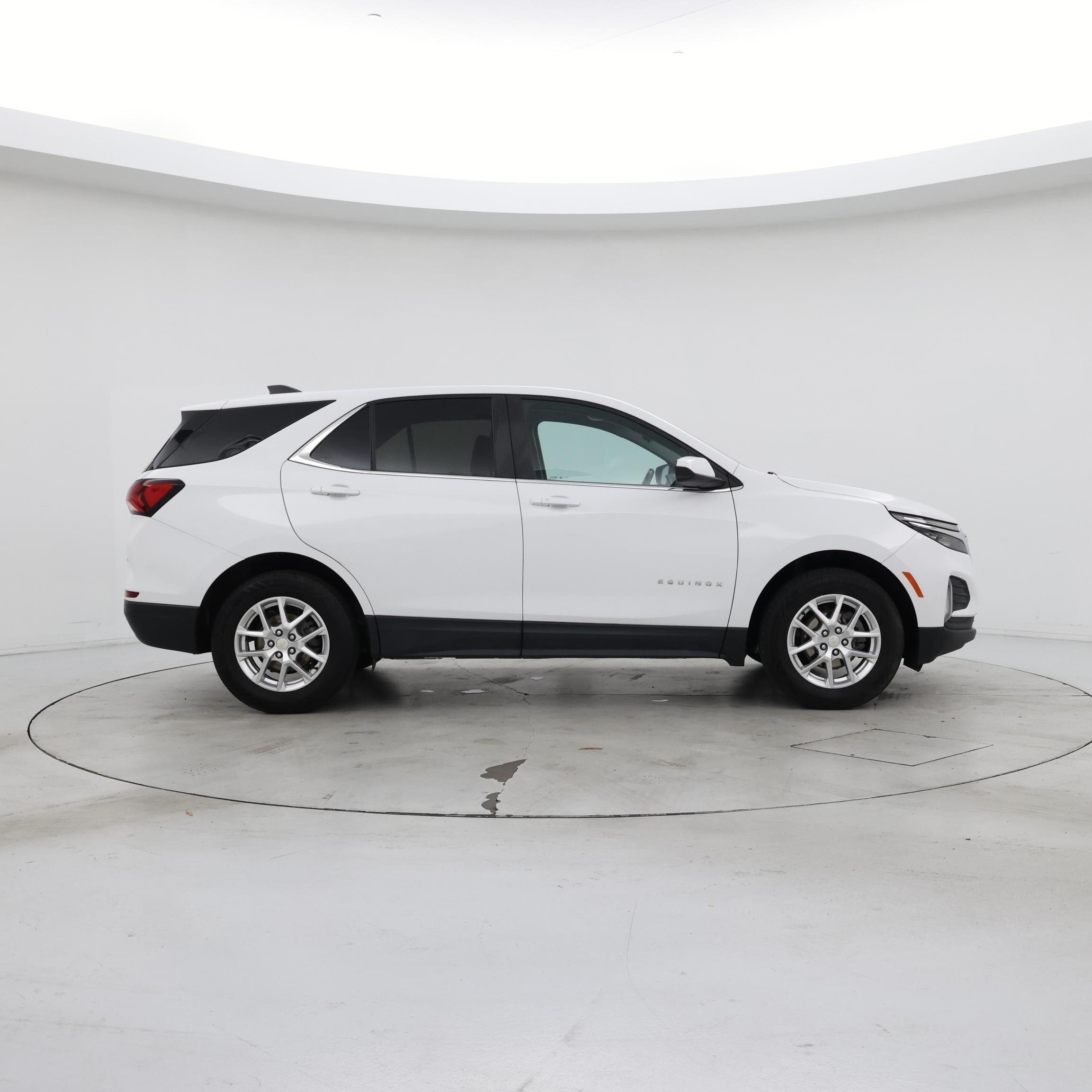 Thumbnail: 2022 Chevrolet Equinox - 7