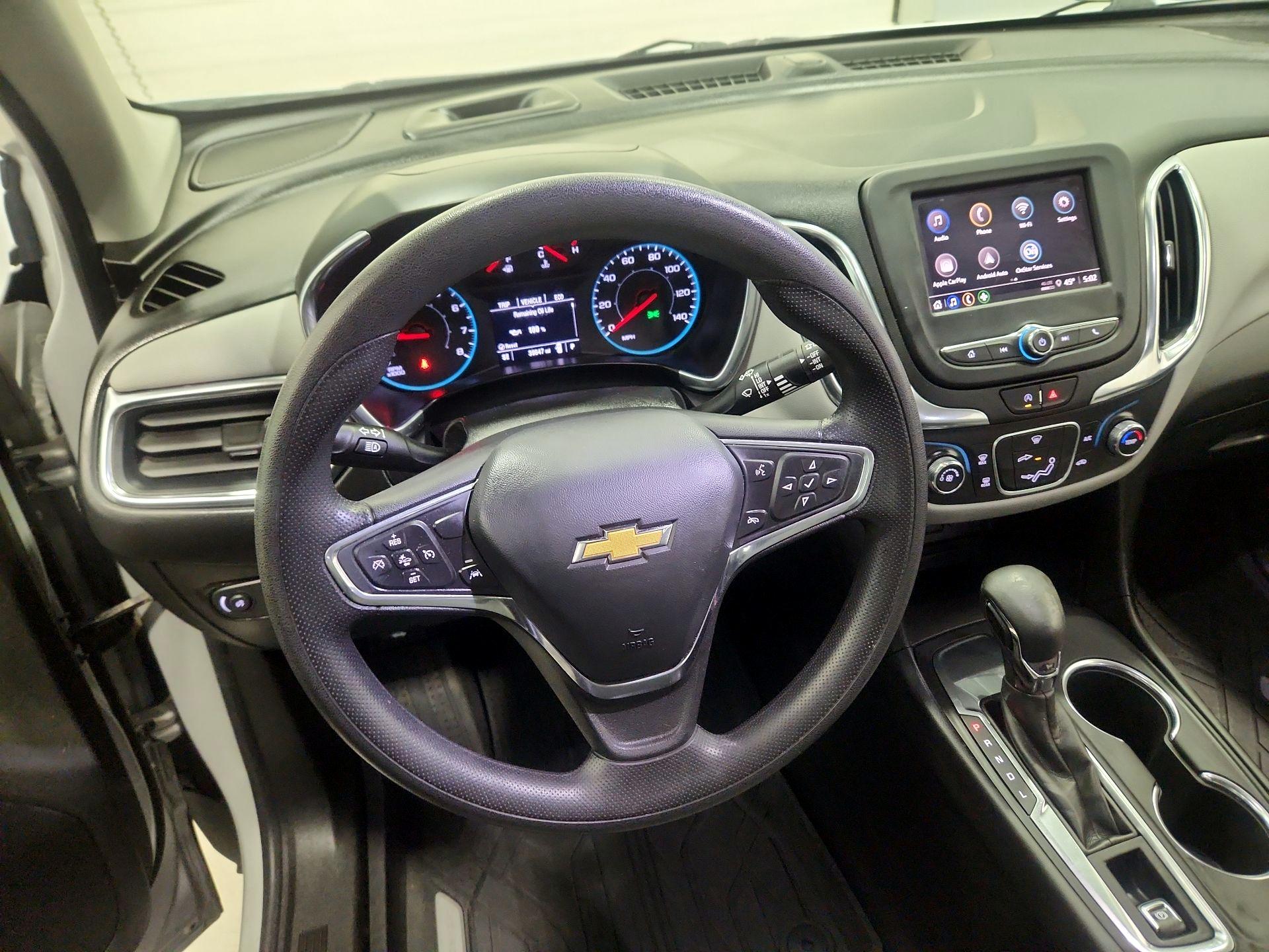 Thumbnail: 2022 Chevrolet Equinox - 9