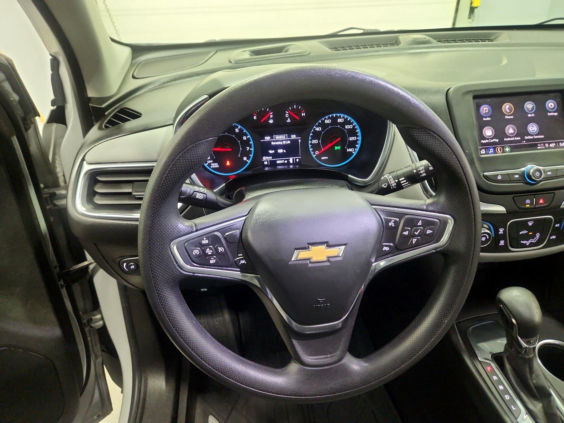 Thumbnail: 2022 Chevrolet Equinox - 10