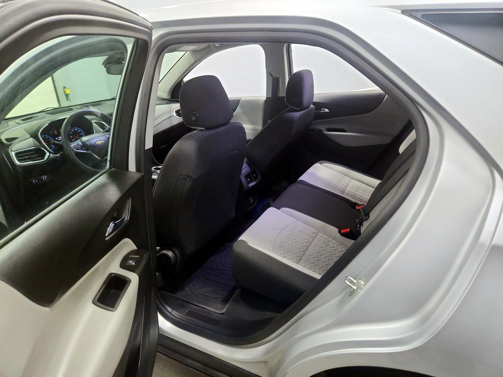 Thumbnail: 2022 Chevrolet Equinox - 19