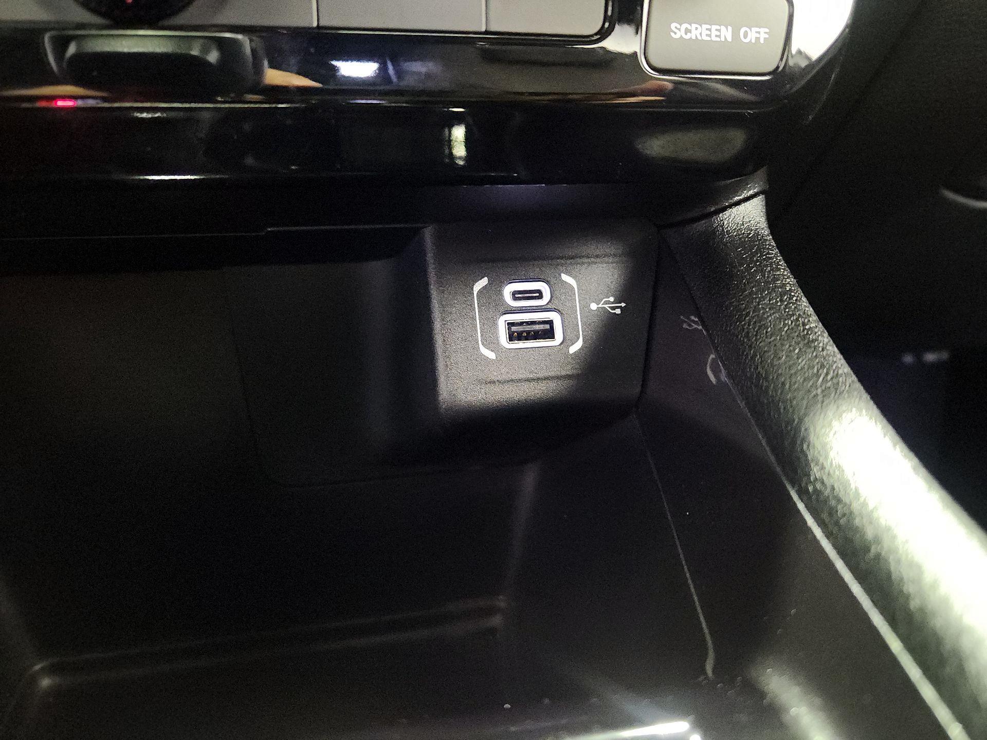 Thumbnail: 2023 Jeep Compass - 18