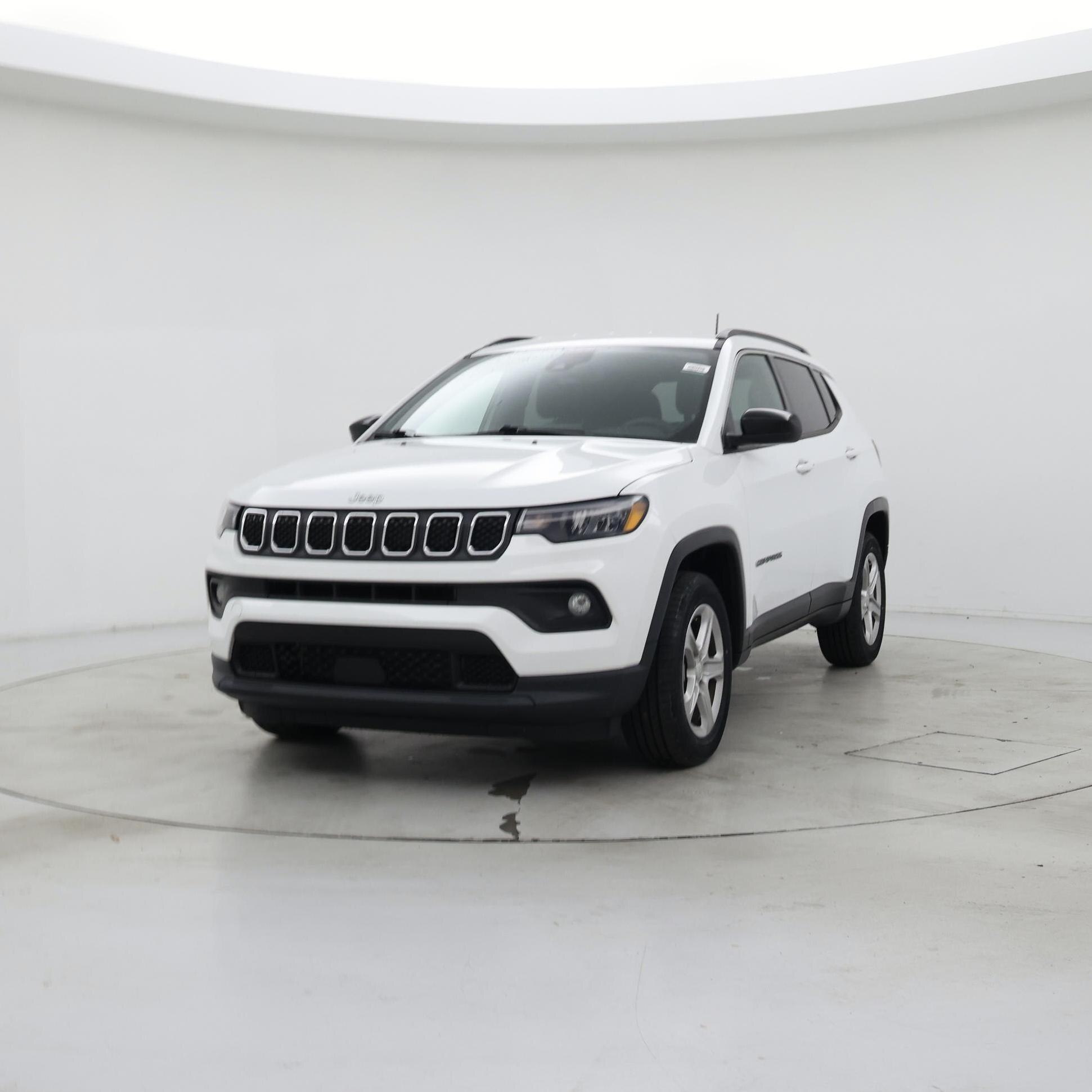 Thumbnail: 2023 Jeep Compass - 4