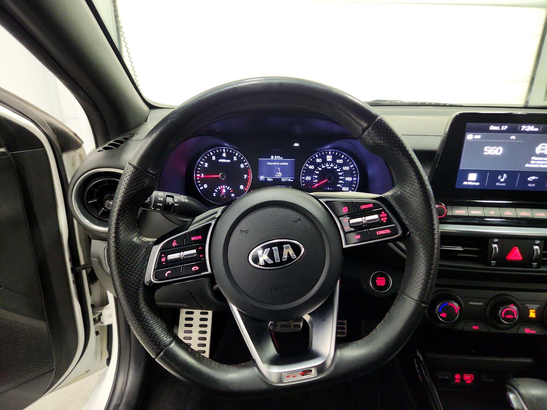 Thumbnail: 2021 Kia Forte - 10
