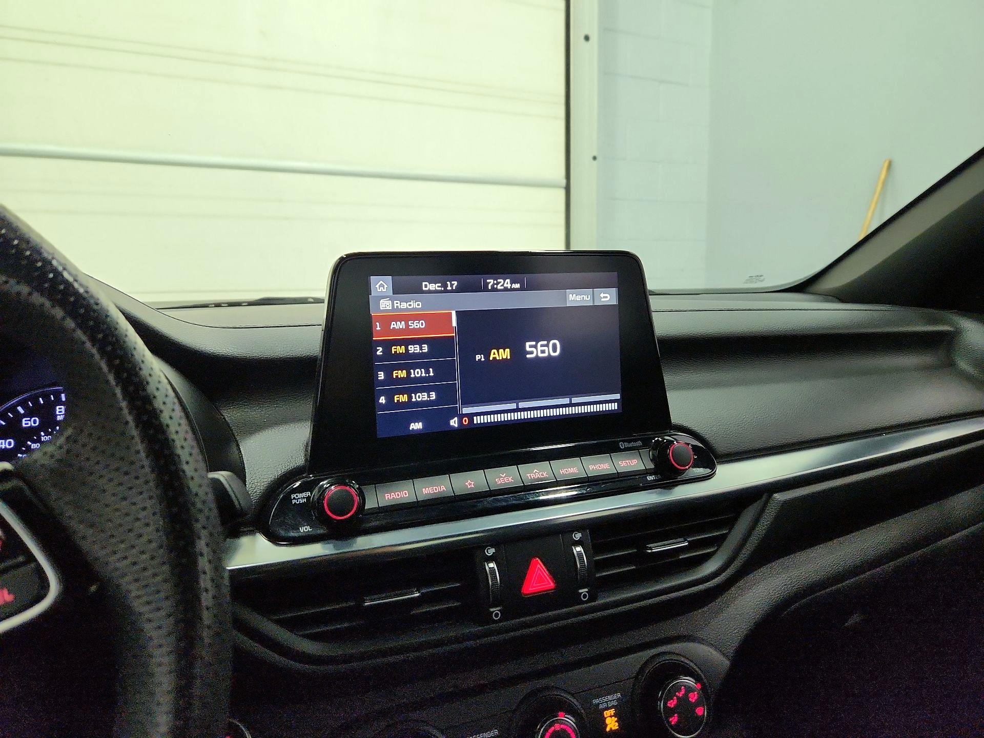 Thumbnail: 2021 Kia Forte - 15