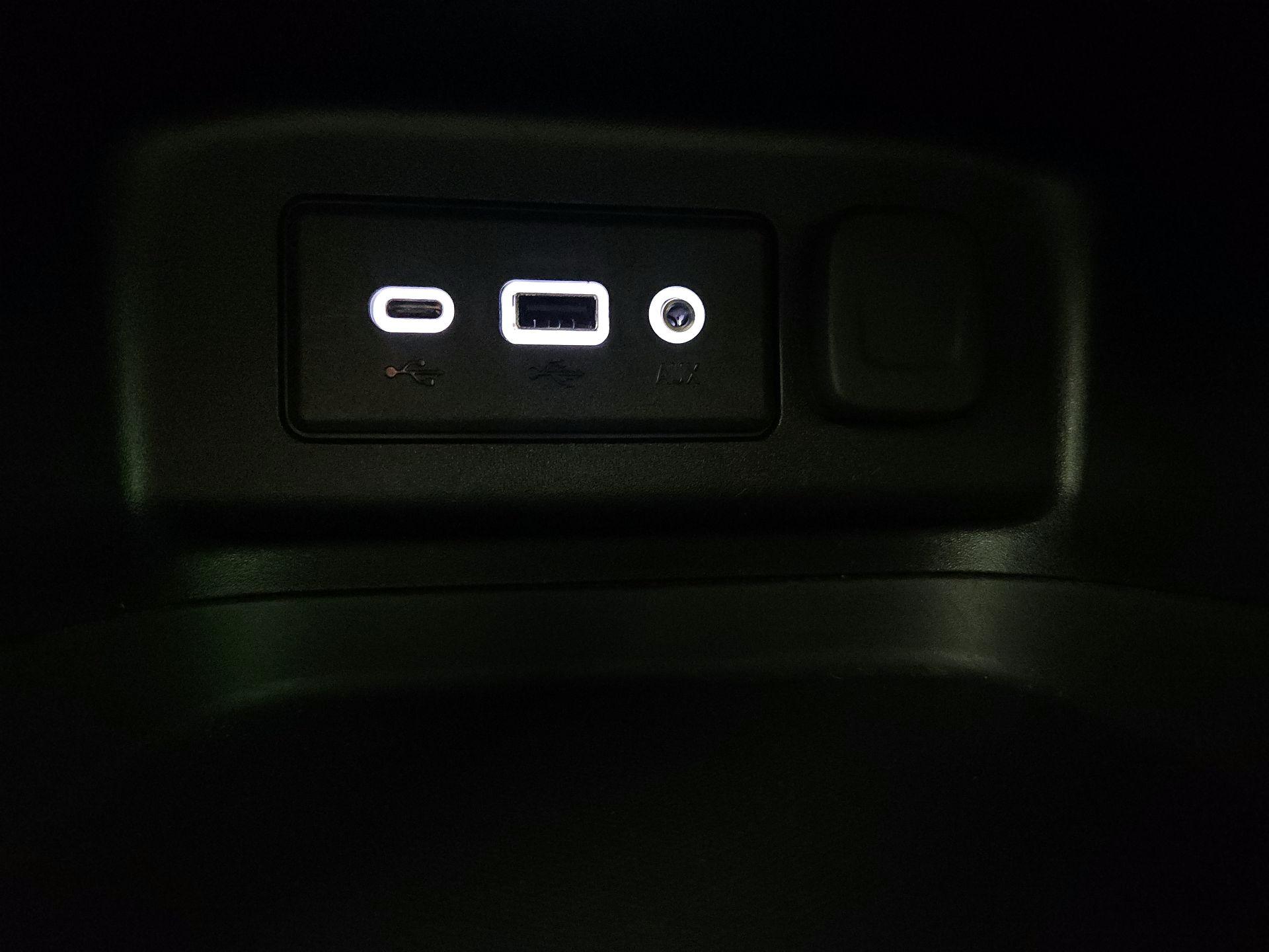 Thumbnail: 2022 Chevrolet Equinox - 18