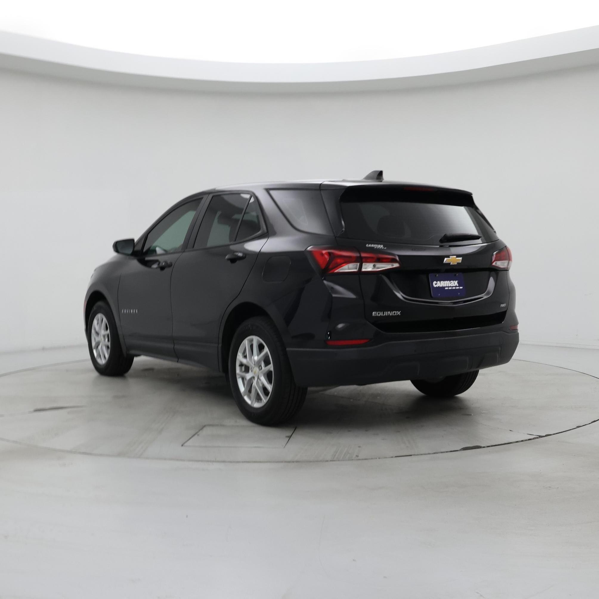 Thumbnail: 2022 Chevrolet Equinox - 2