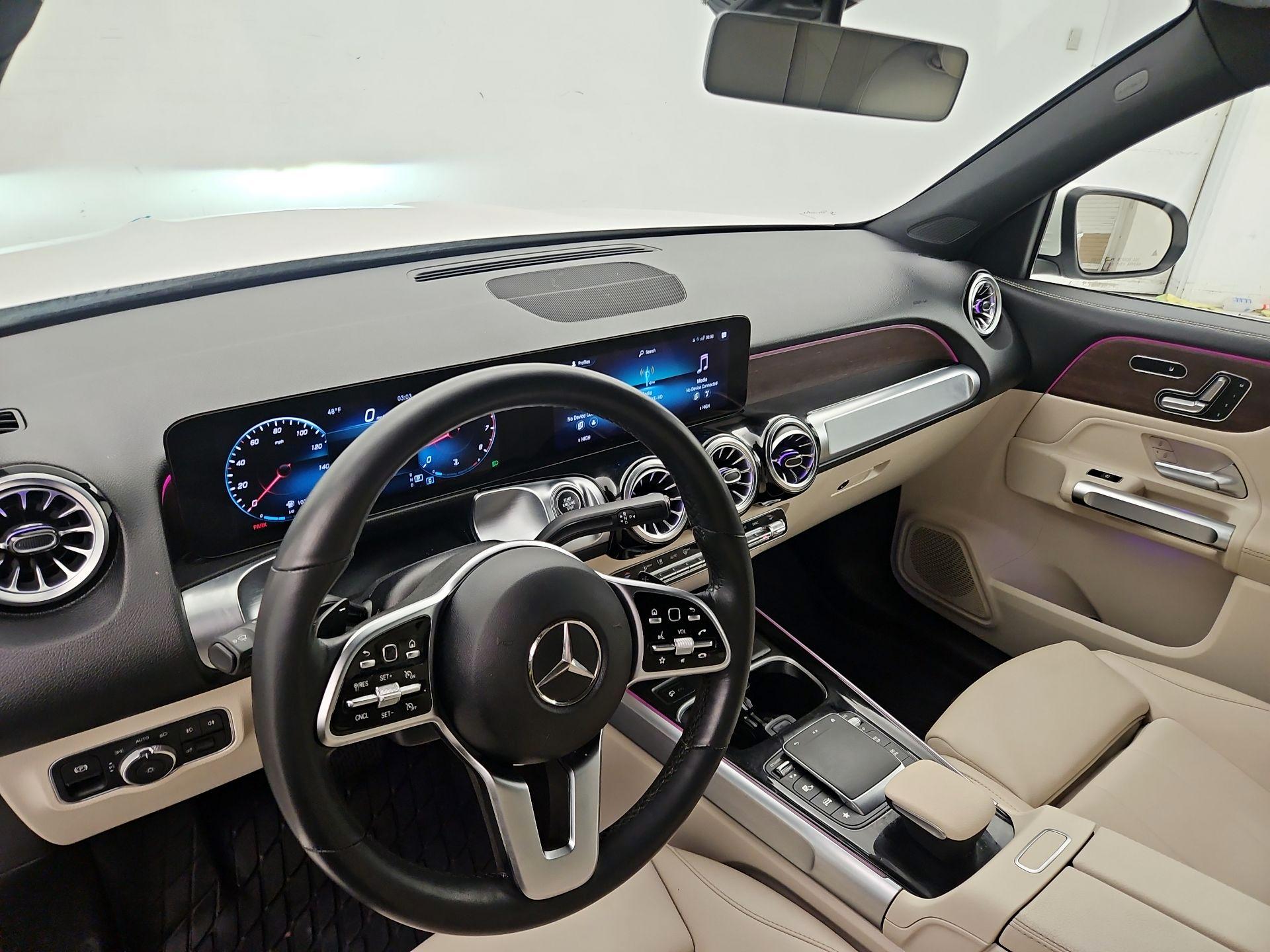 Thumbnail: 2023 Mercedes-Benz GLB - 9