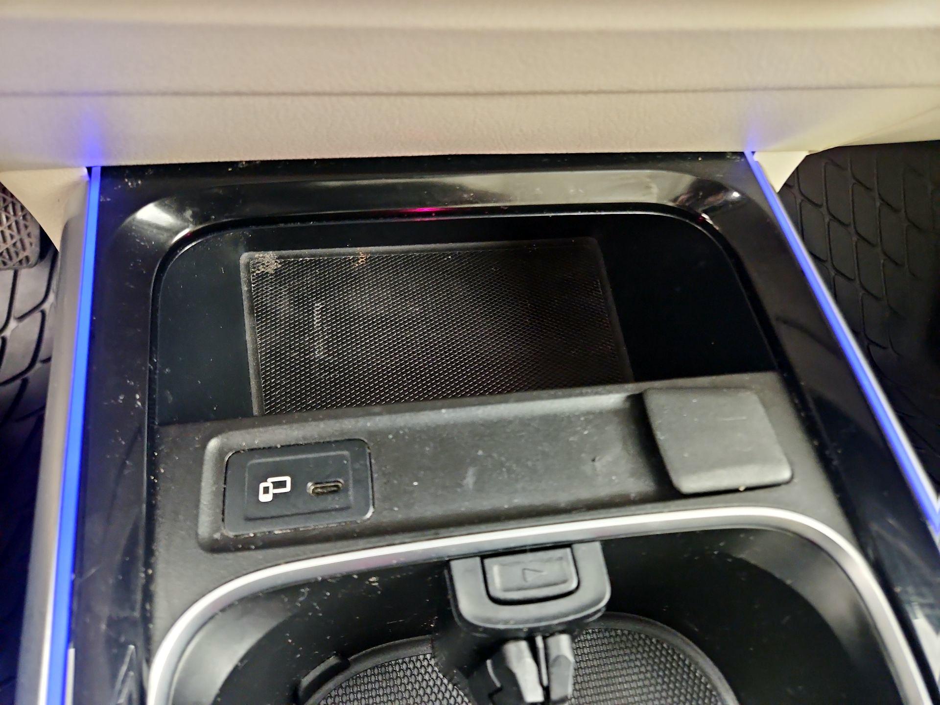 Thumbnail: 2023 Mercedes-Benz GLB - 18