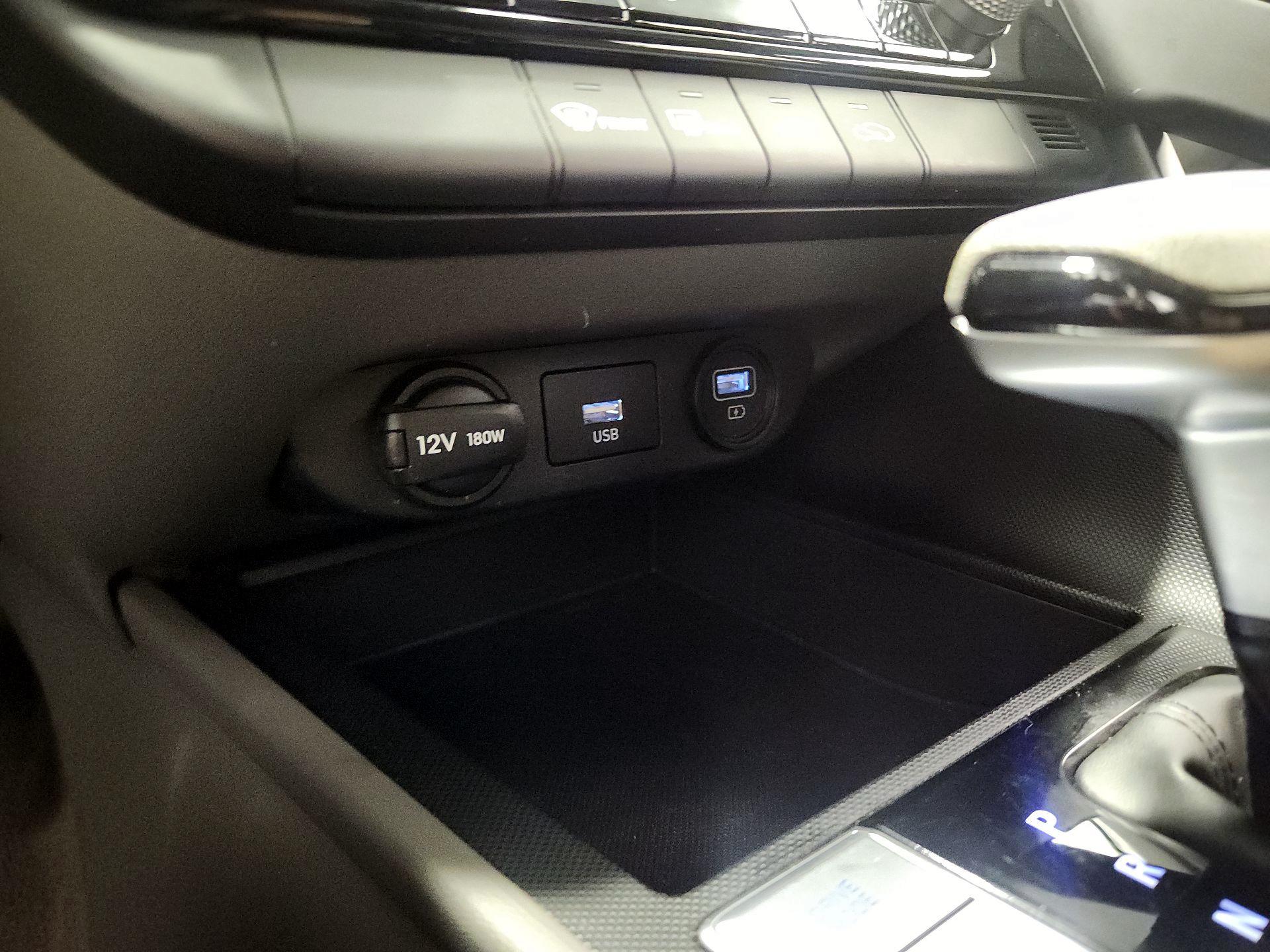 Thumbnail: 2023 Hyundai Elantra - 18