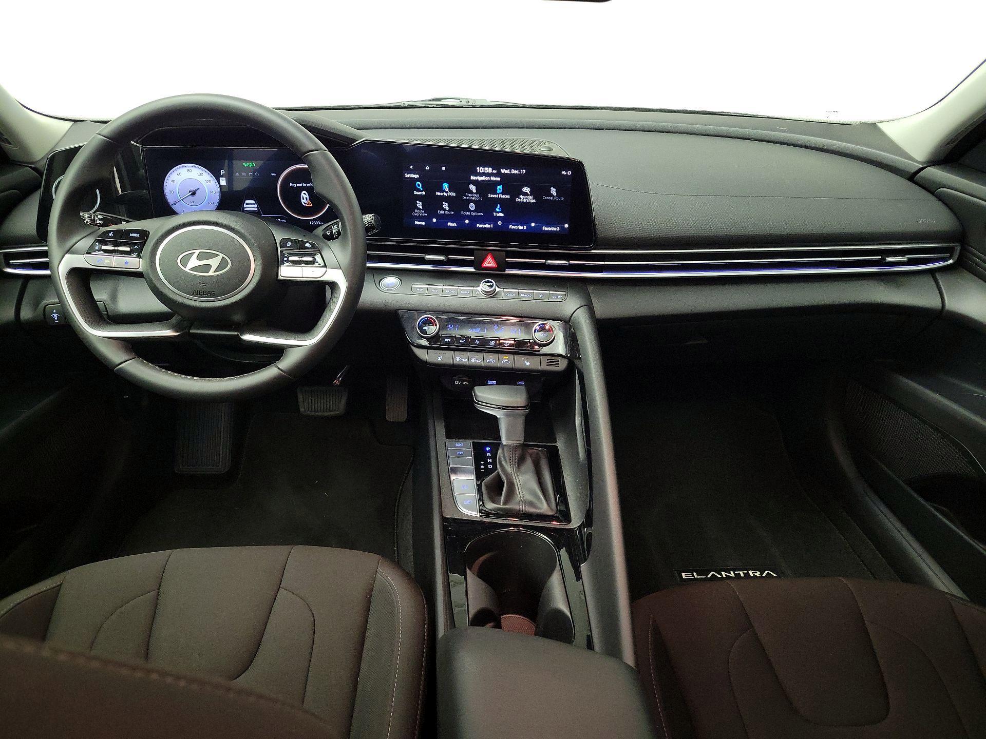 Thumbnail: 2024 Hyundai Elantra - 9