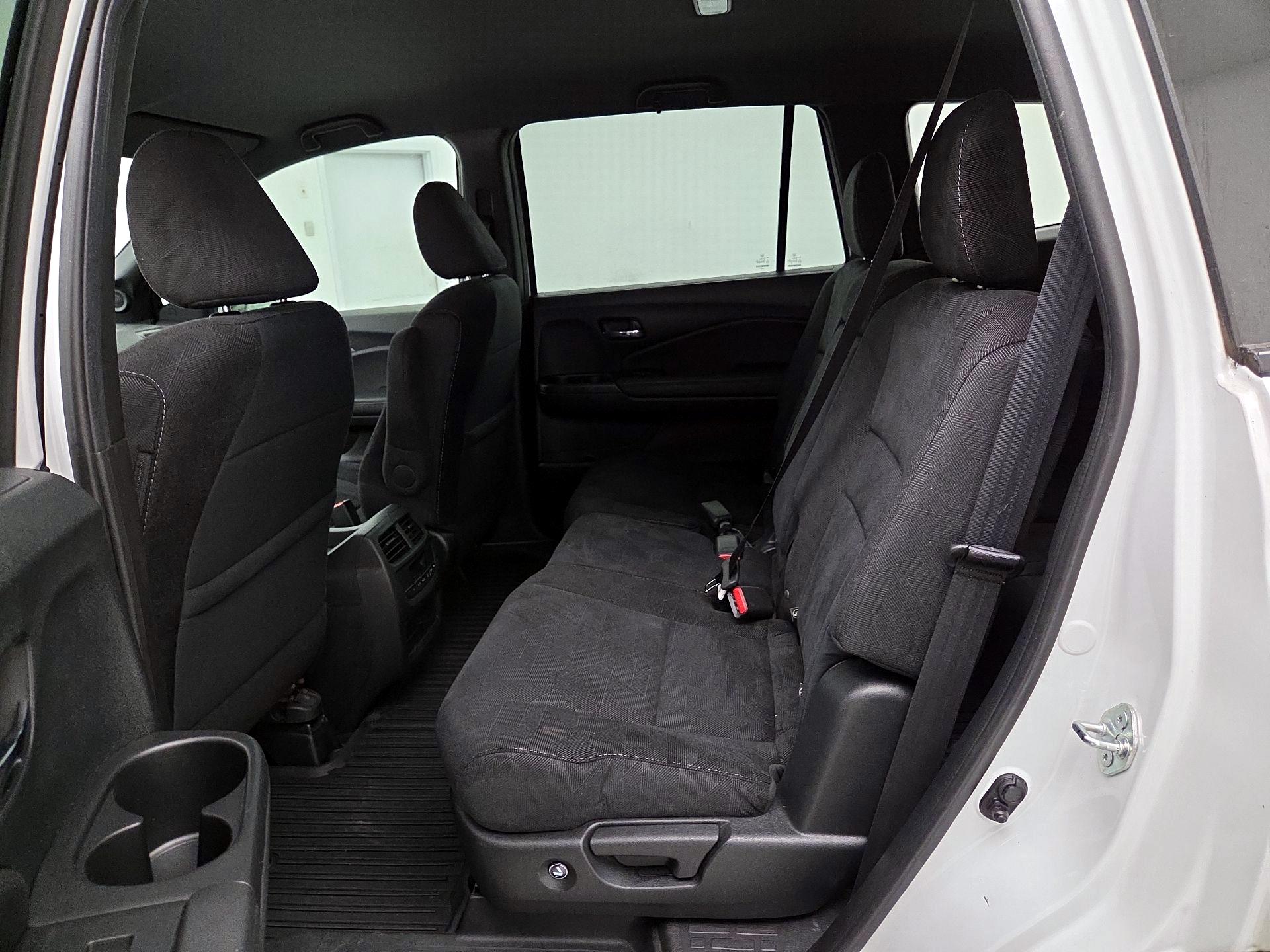 Thumbnail: 2022 Honda Pilot - 19