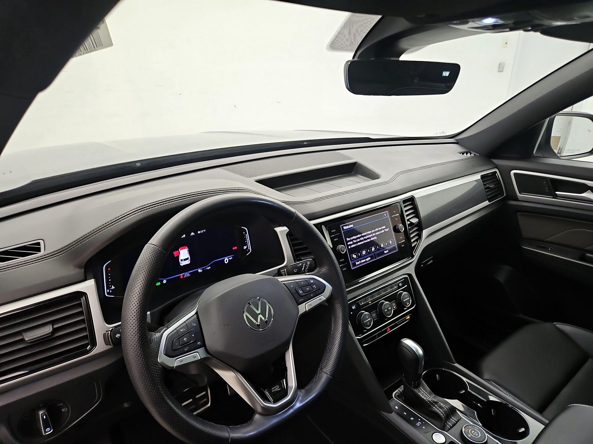 Thumbnail: 2022 Volkswagen Atlas - 9