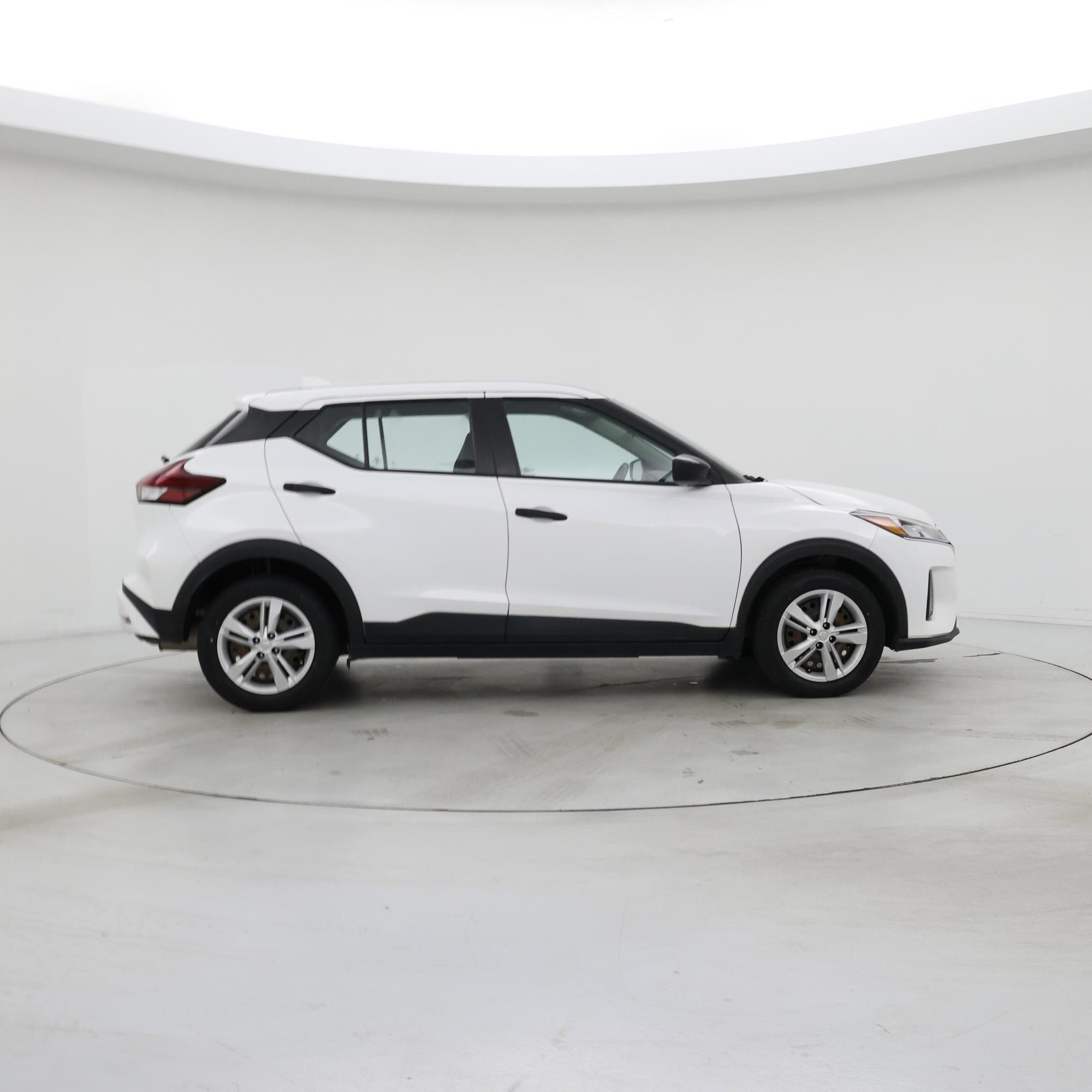 Thumbnail: 2022 Nissan Kicks - 7