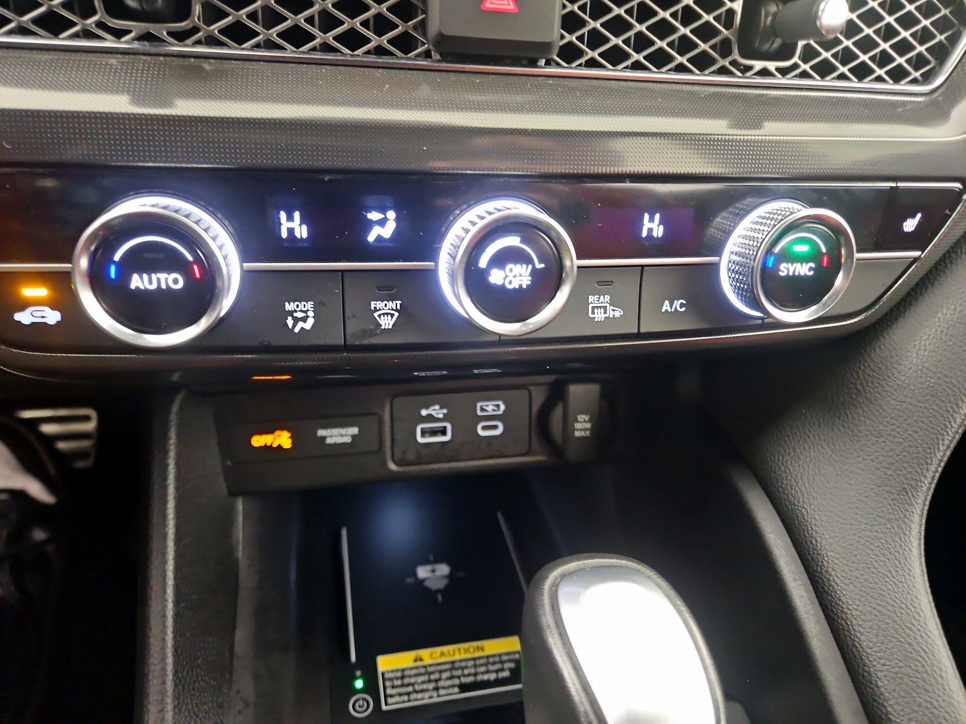 Thumbnail: 2023 Acura Integra - 16