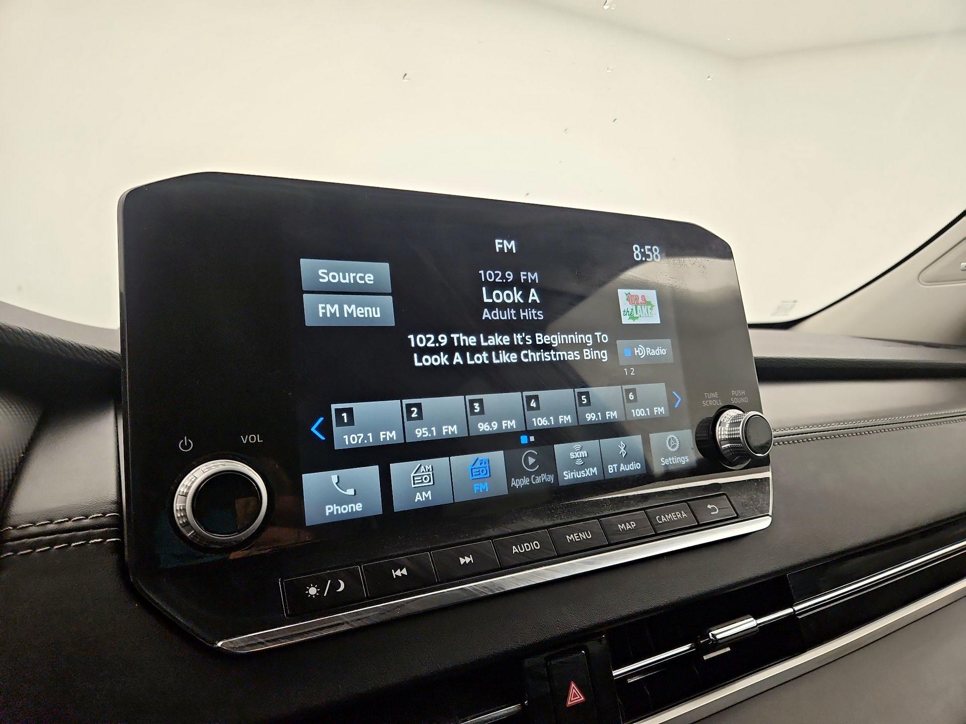 Thumbnail: 2022 Mitsubishi Outlander - 15