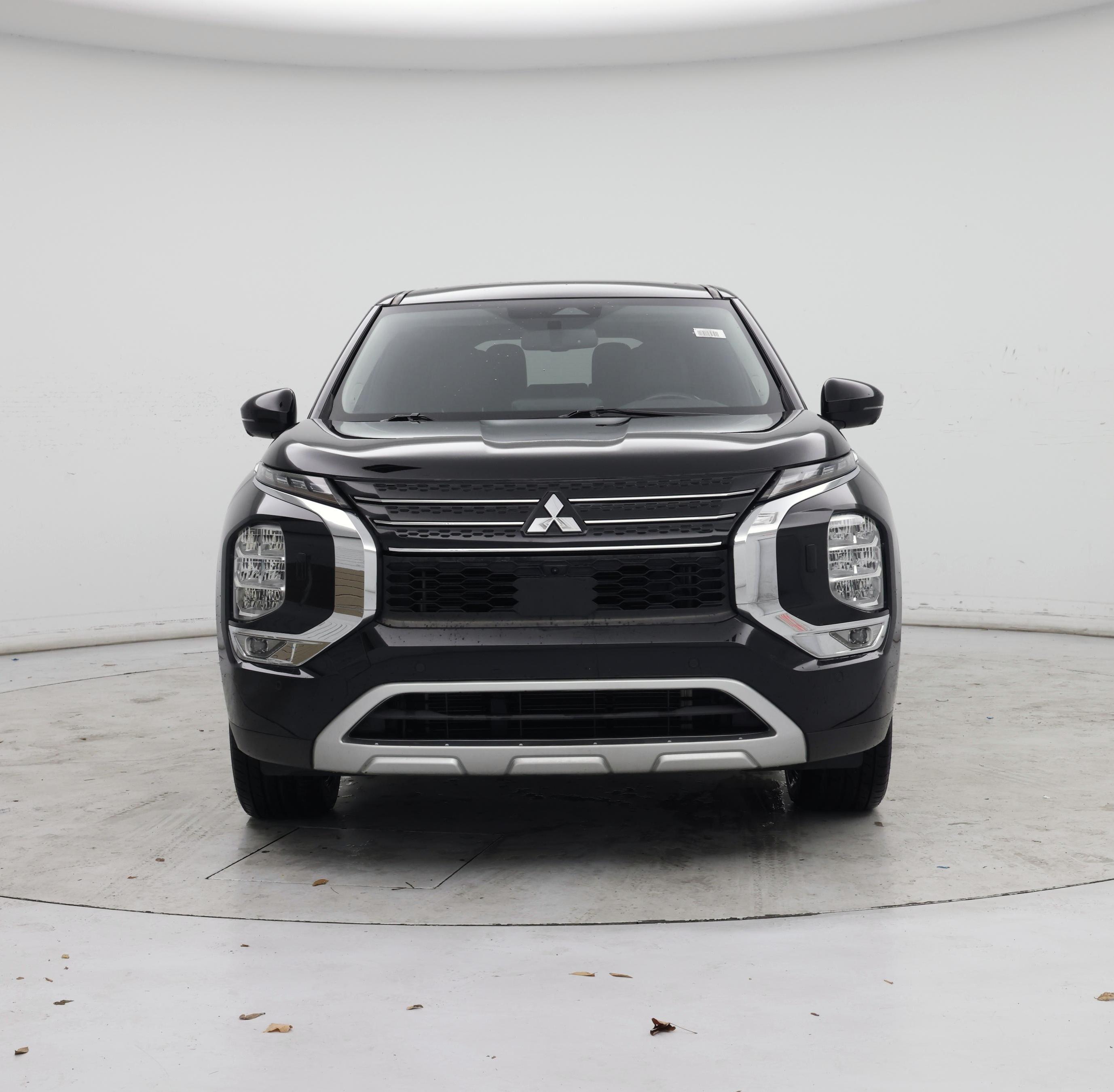 Thumbnail: 2022 Mitsubishi Outlander - 5