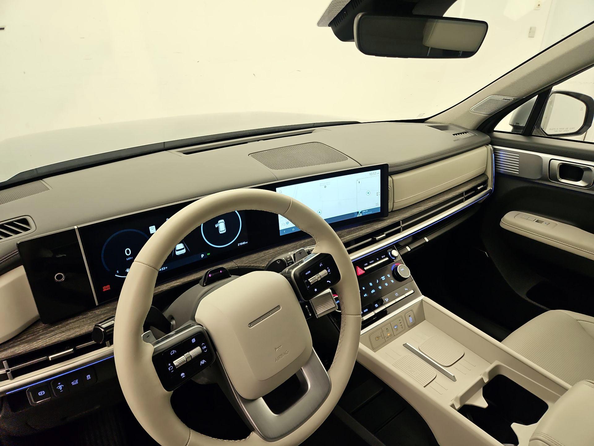 Thumbnail: 2024 Hyundai Santa Fe - 9