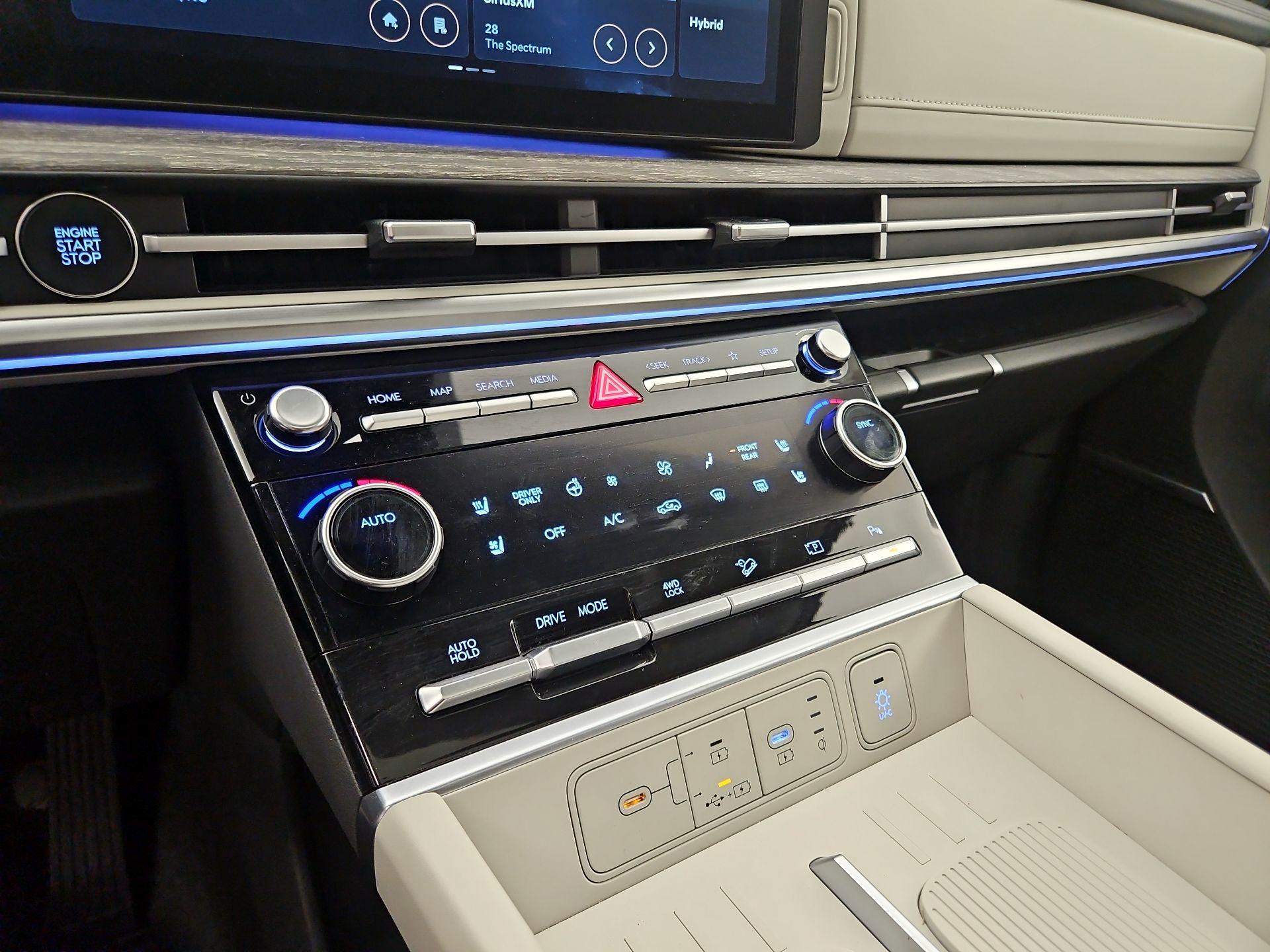 Thumbnail: 2024 Hyundai Santa Fe - 17