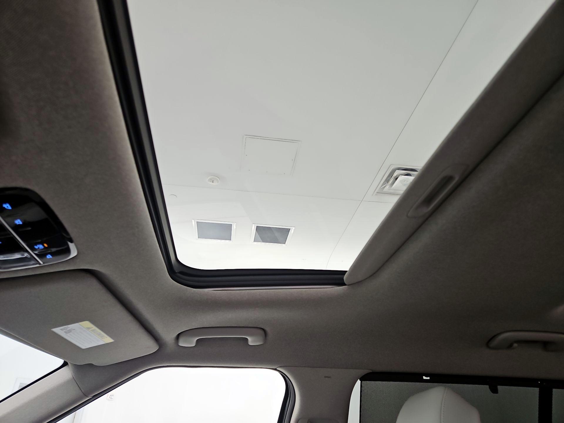 Thumbnail: 2024 Hyundai Santa Fe - 20