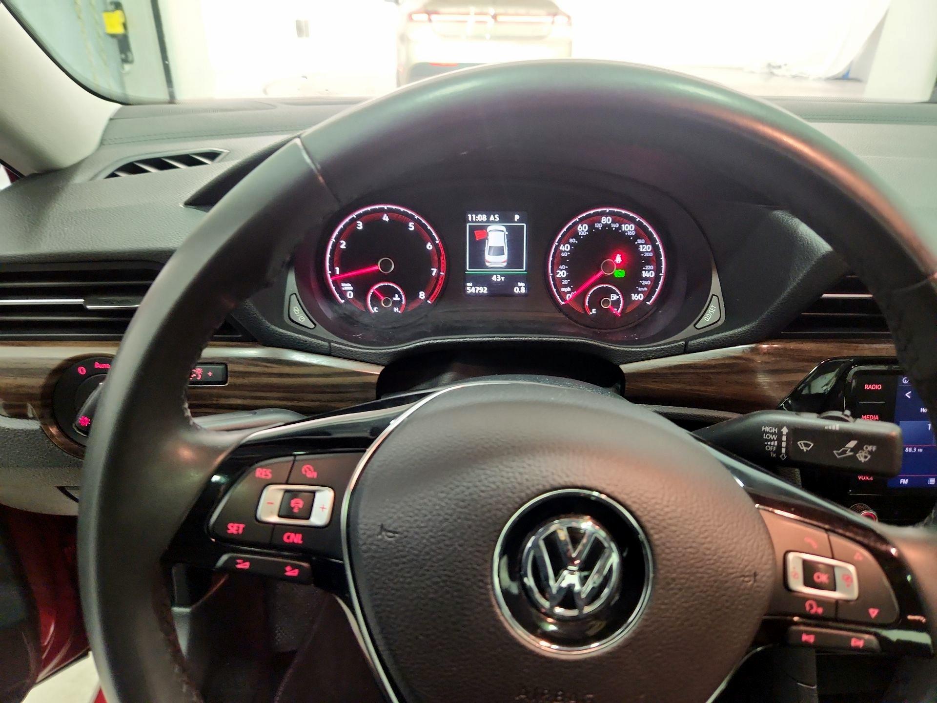 Thumbnail: 2022 Volkswagen Passat - 10