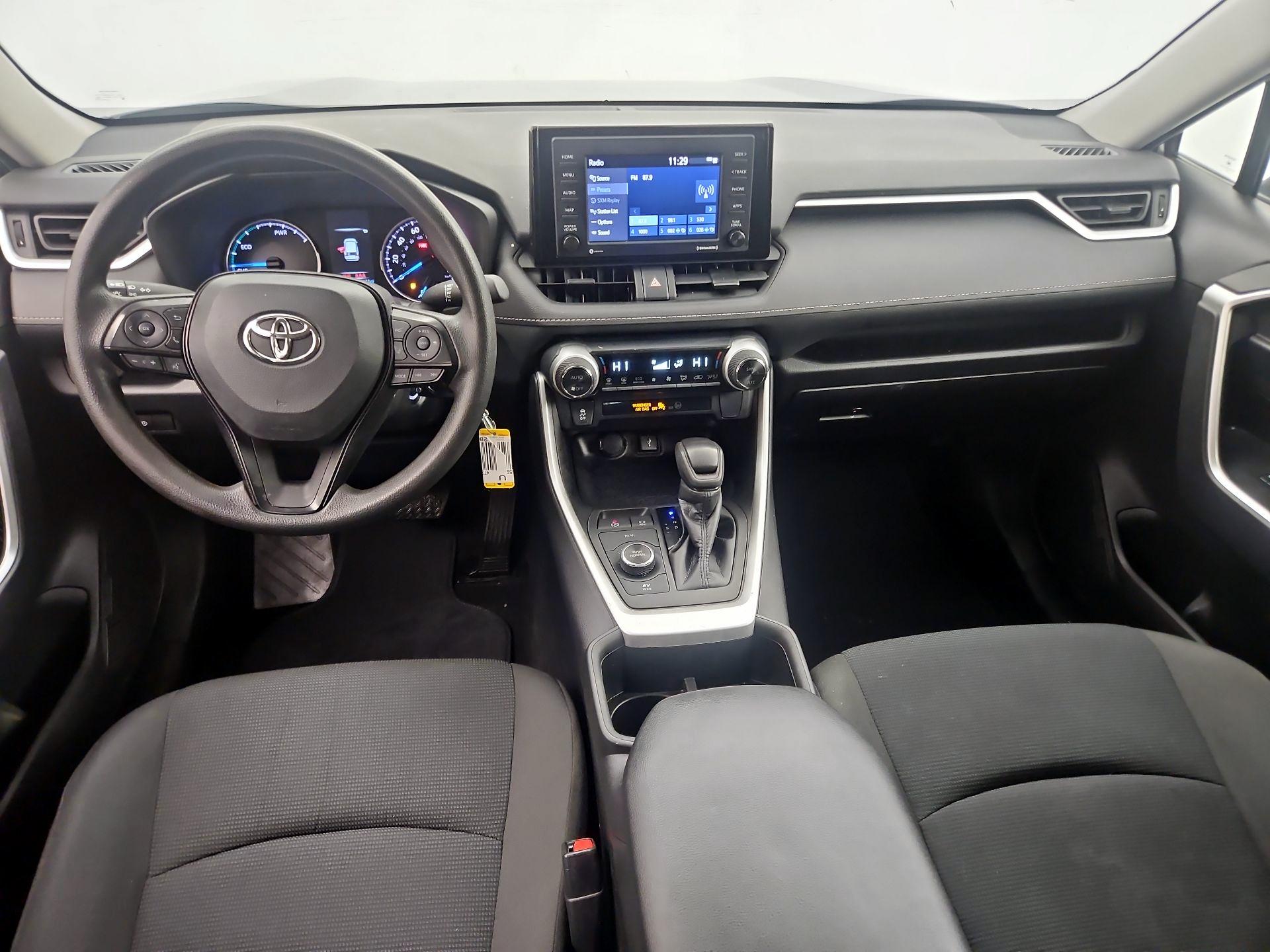 Thumbnail: 2022 Toyota RAV4 - 9