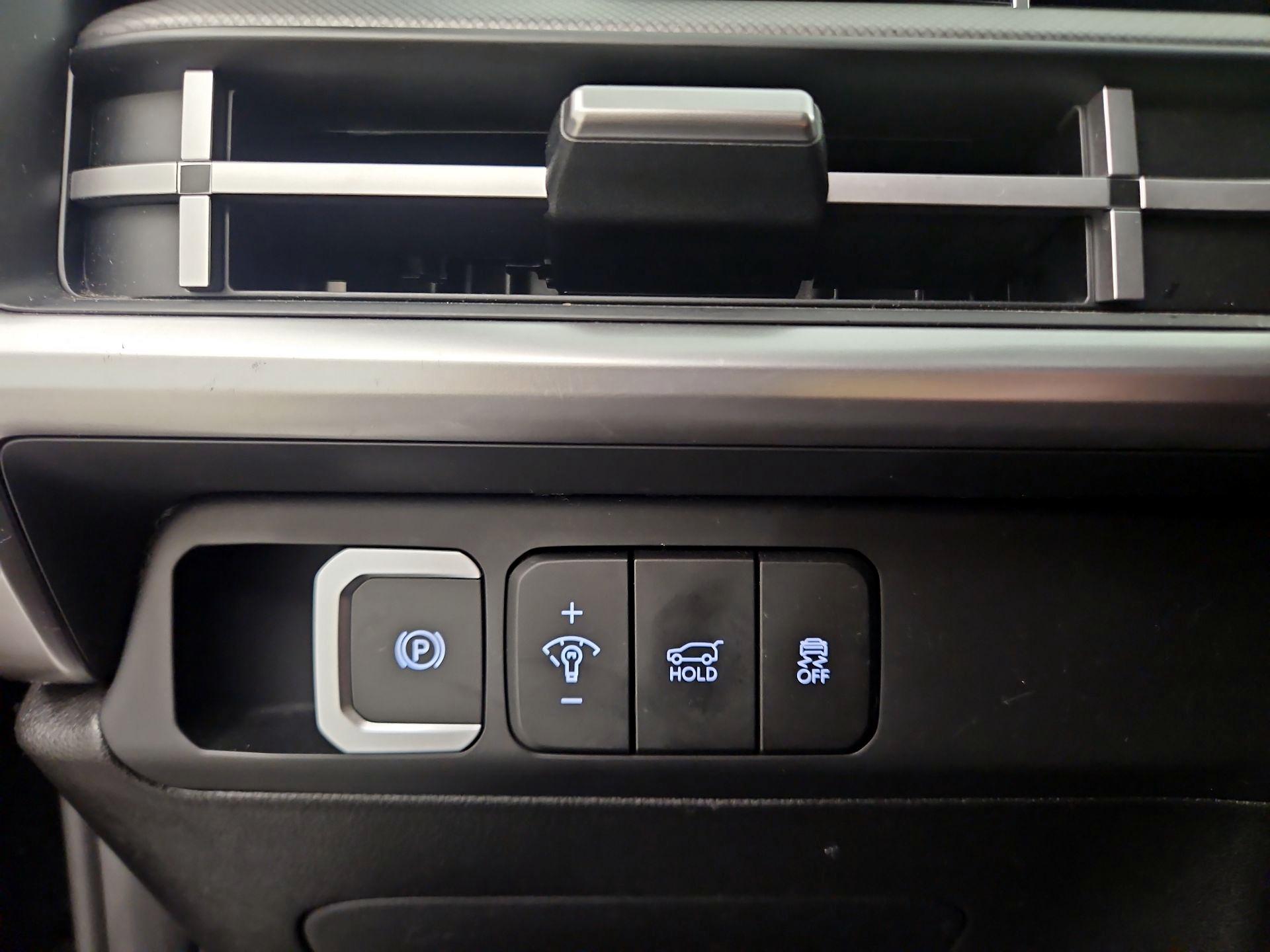 Thumbnail: 2024 Hyundai Santa Fe - 13