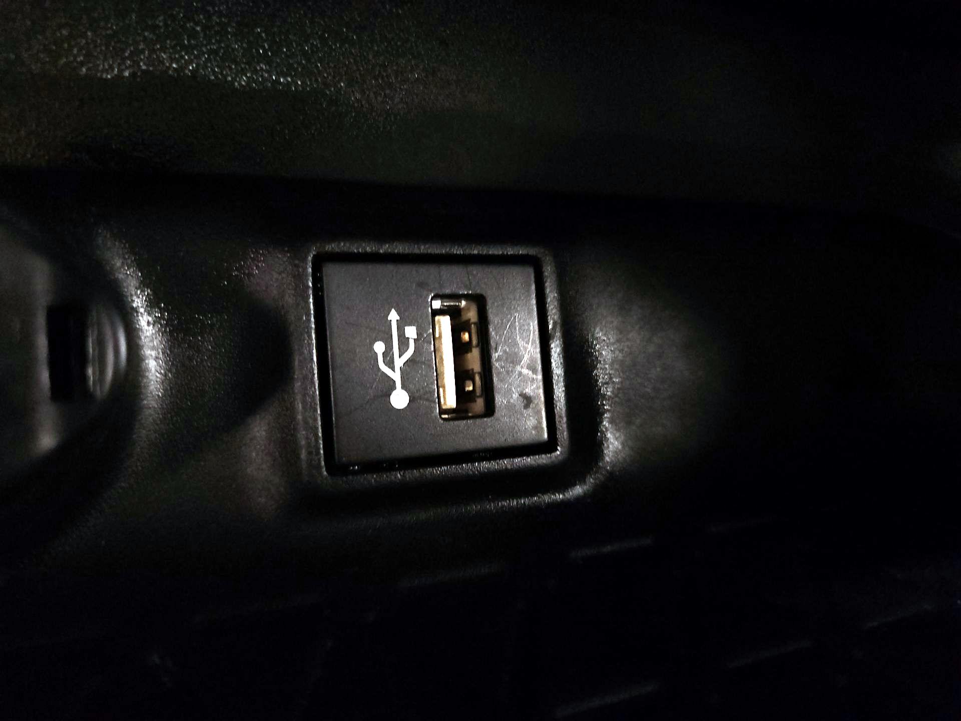 Thumbnail: 2023 Toyota RAV4 - 18