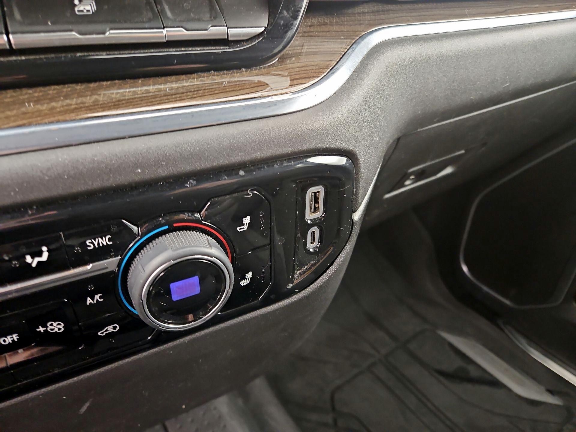 Thumbnail: 2023 Chevrolet Silverado 1500 - 18