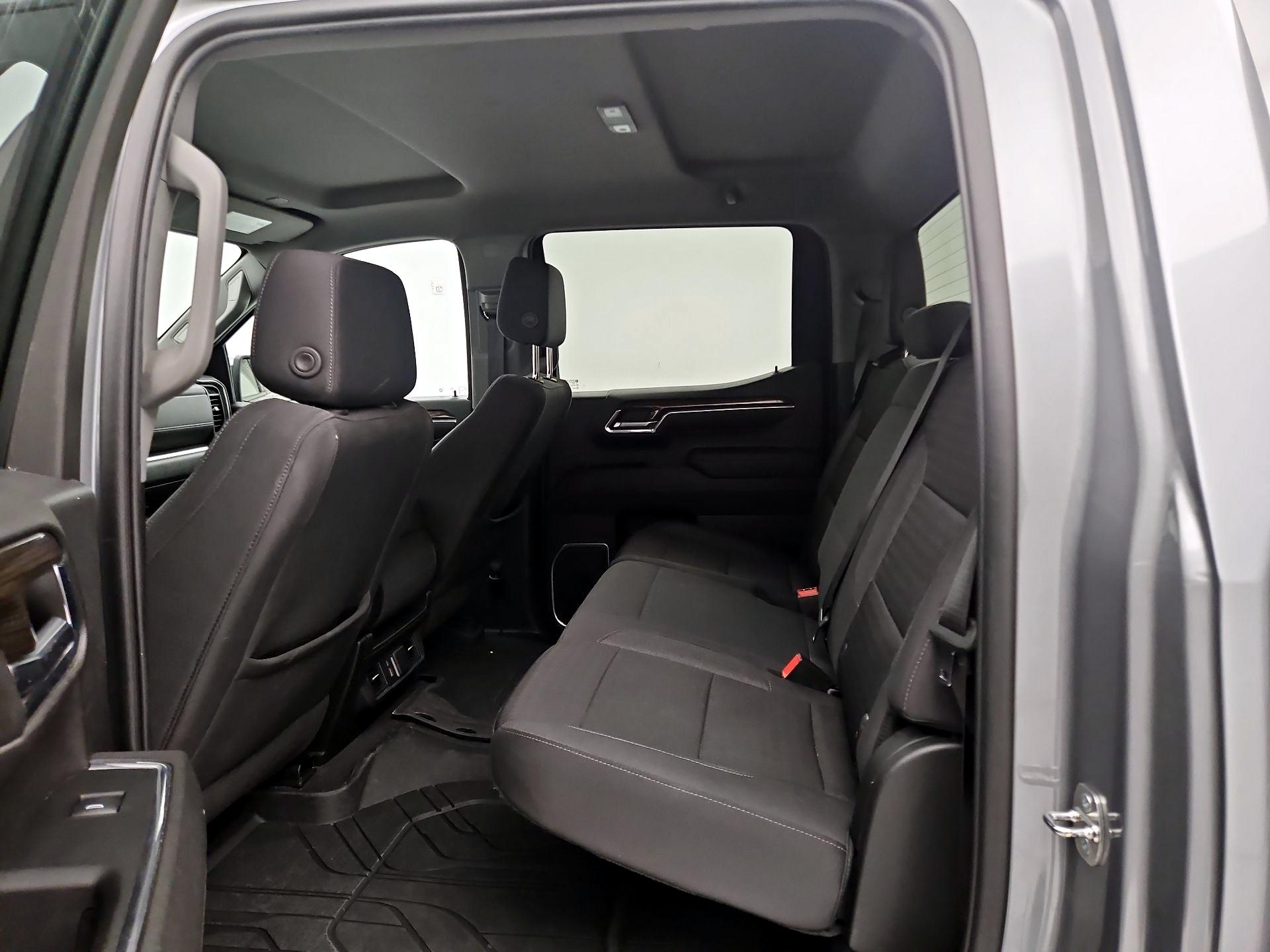 Thumbnail: 2023 Chevrolet Silverado 1500 - 19