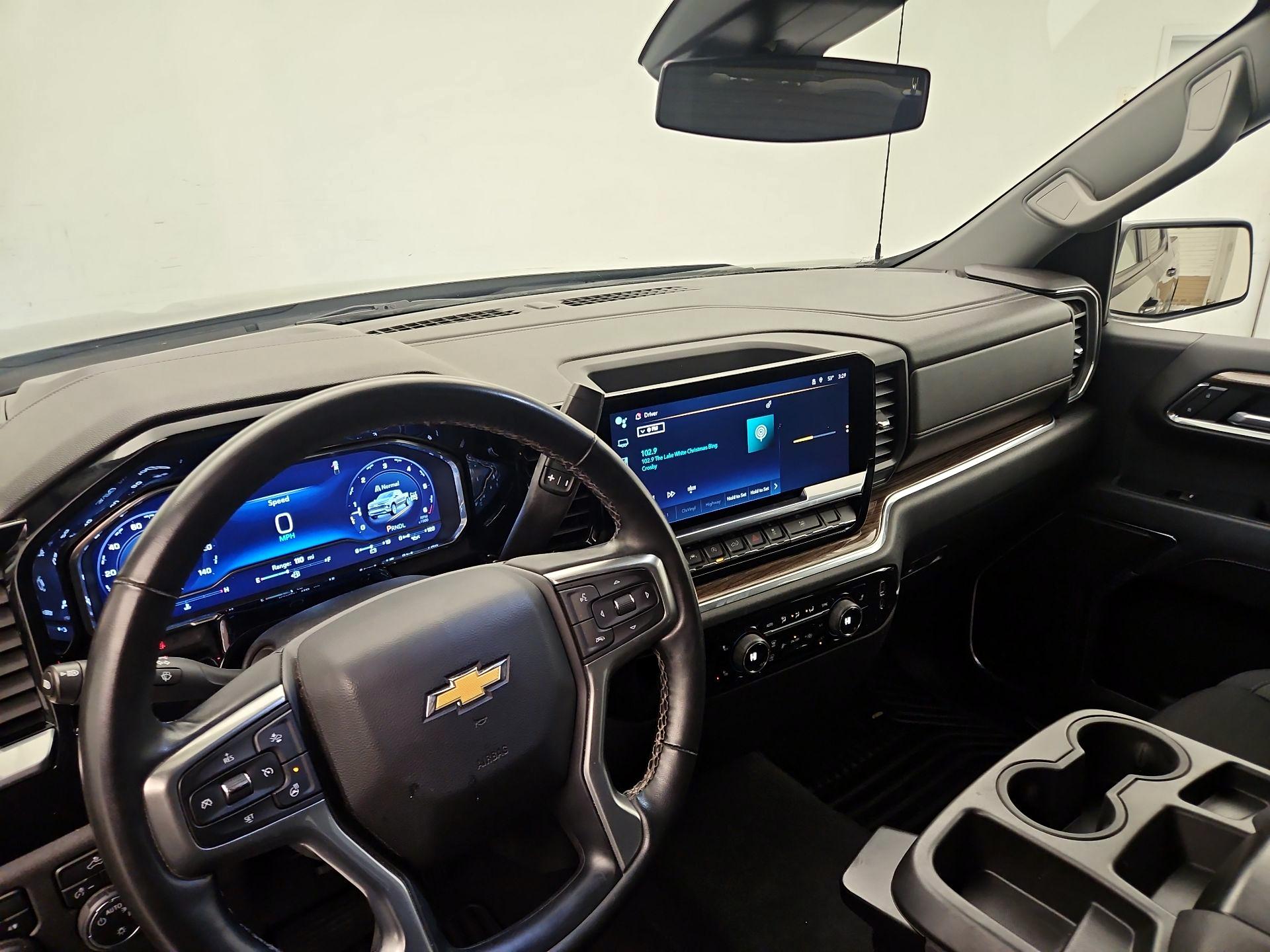 Thumbnail: 2023 Chevrolet Silverado 1500 - 9