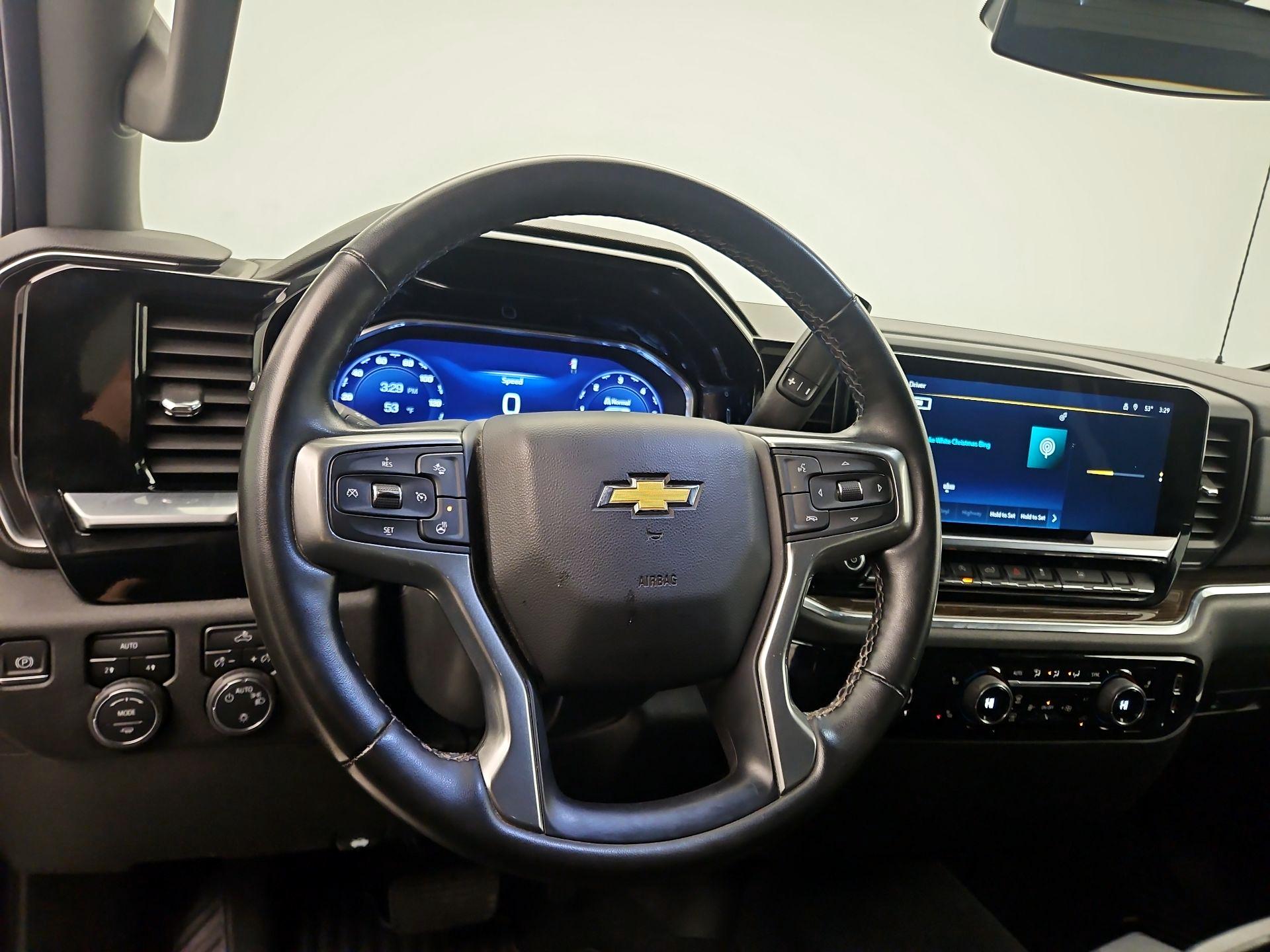 Thumbnail: 2023 Chevrolet Silverado 1500 - 10