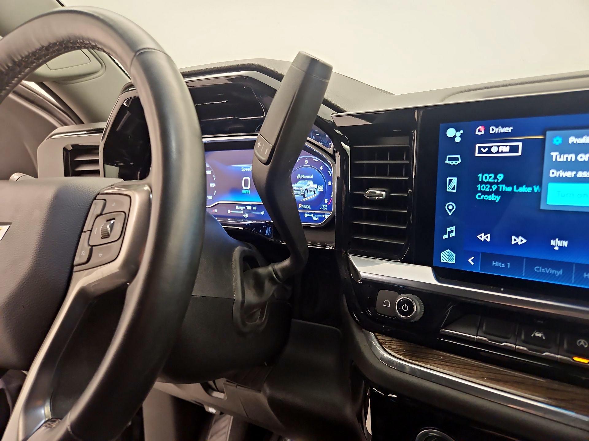 Thumbnail: 2023 Chevrolet Silverado 1500 - 17