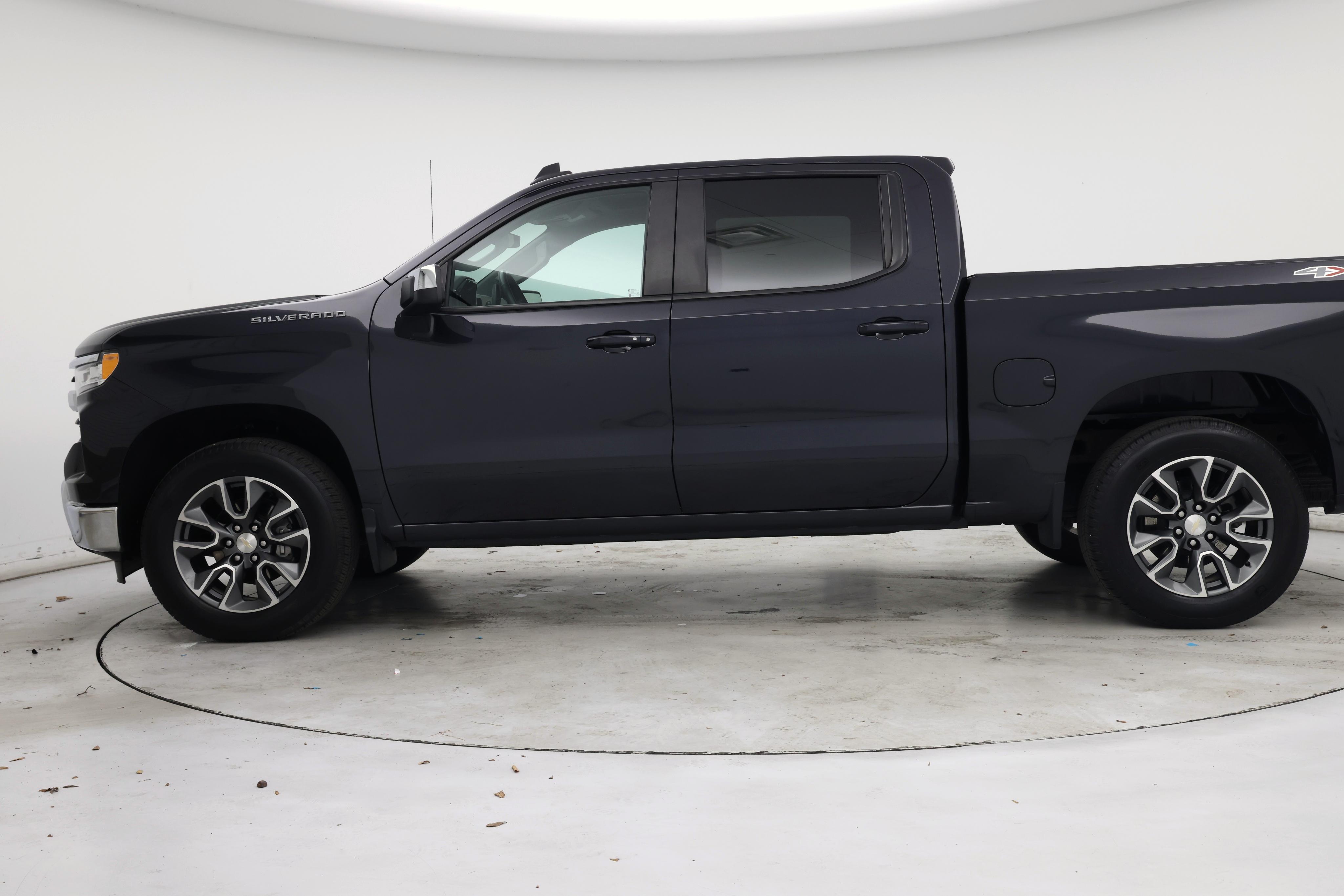 Thumbnail: 2023 Chevrolet Silverado 1500 - 3