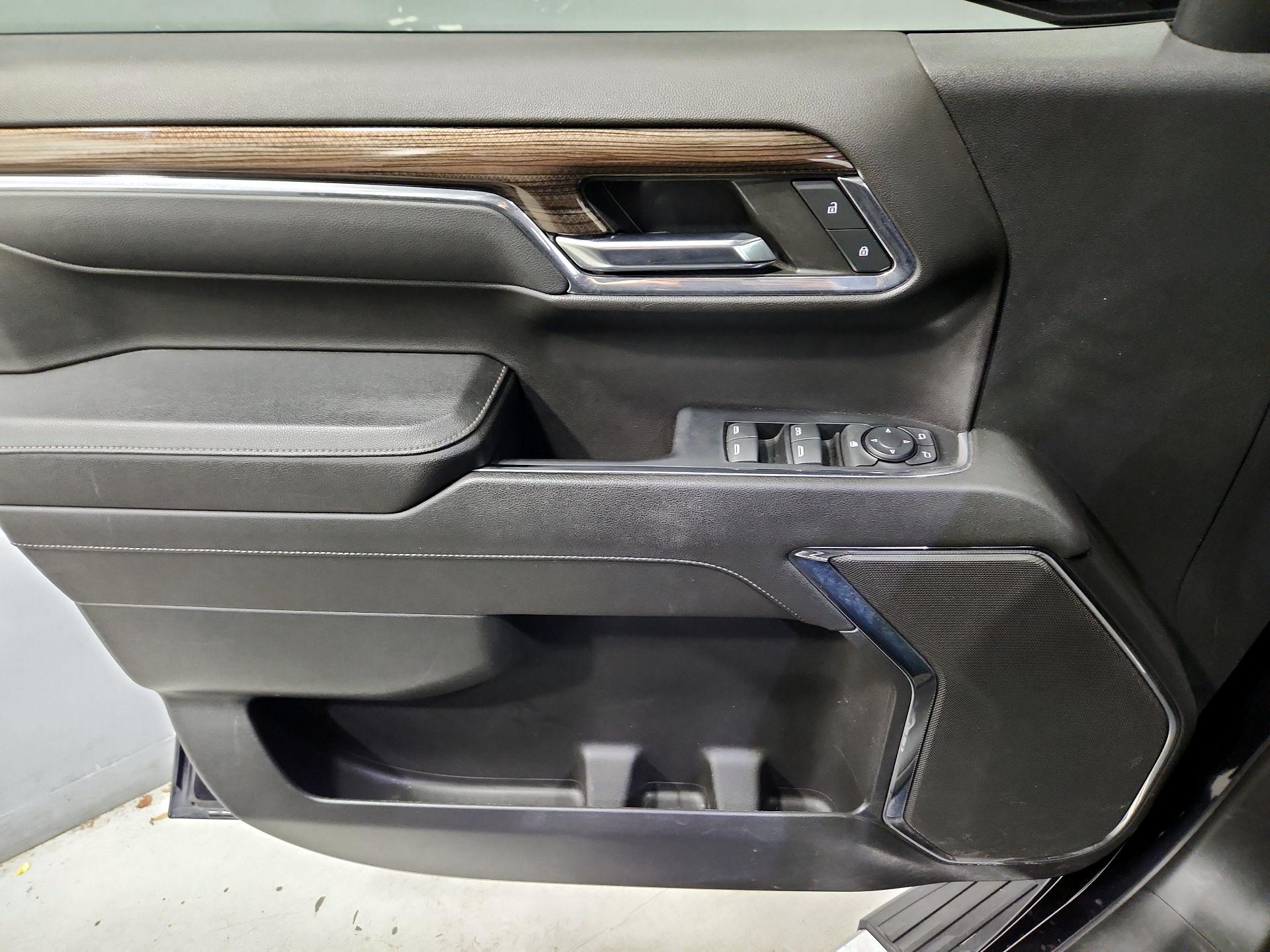 Thumbnail: 2023 Chevrolet Silverado 1500 - 12