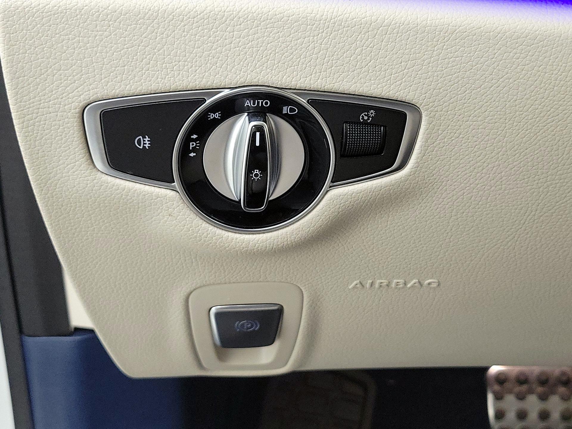 Thumbnail: 2018 Mercedes-Benz E-Class - 13