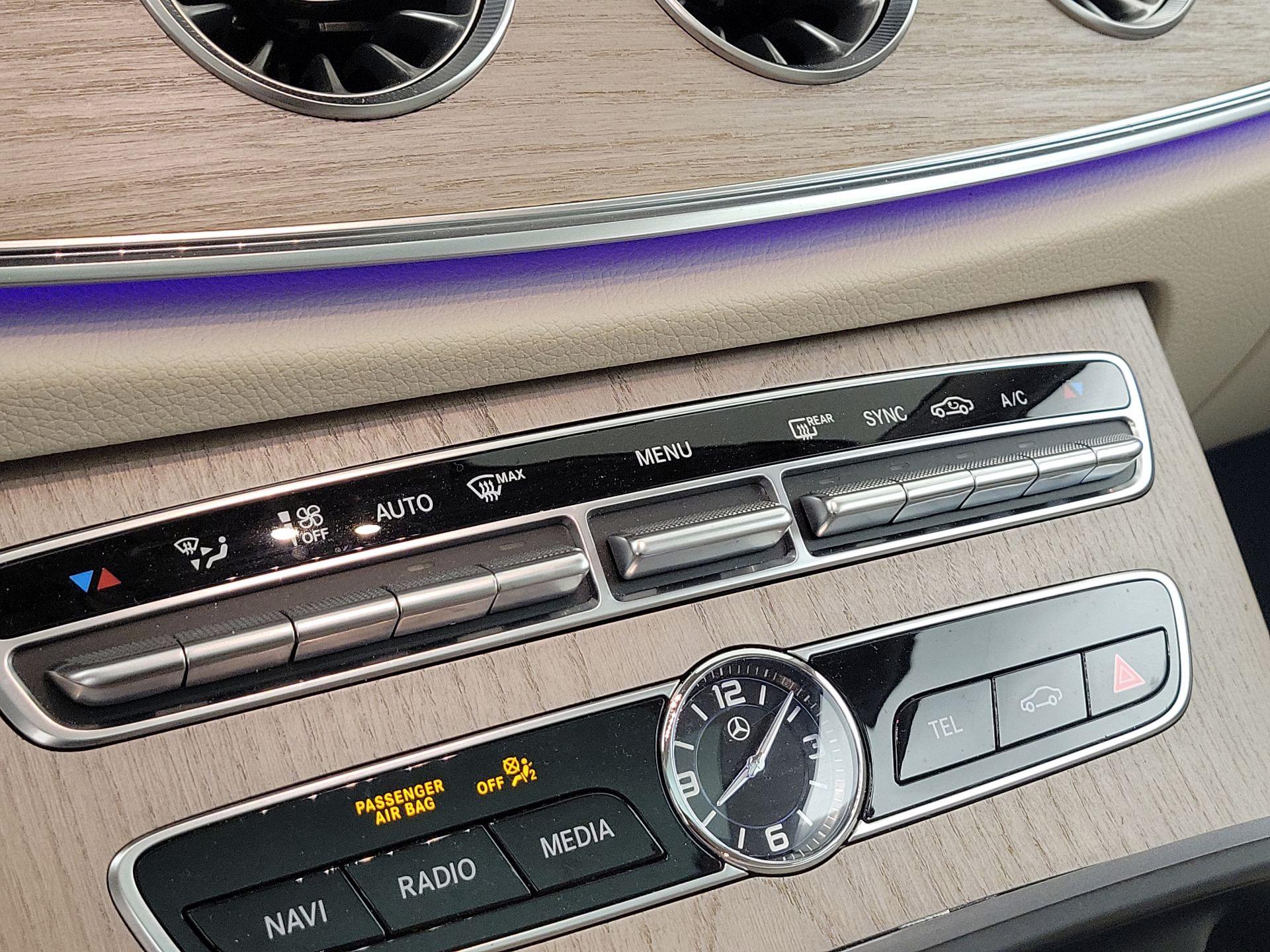 Thumbnail: 2018 Mercedes-Benz E-Class - 17