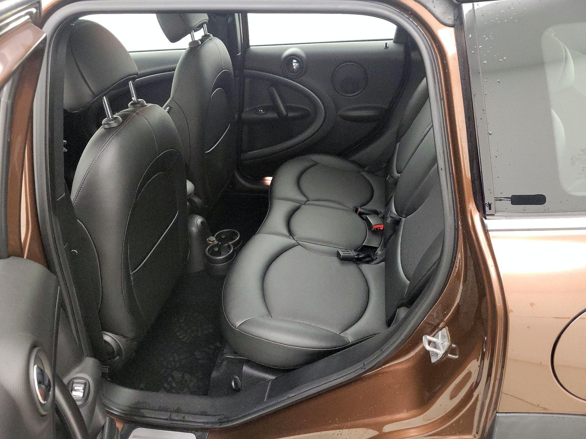 Thumbnail: 2015 MINI Cooper Countryman - 17