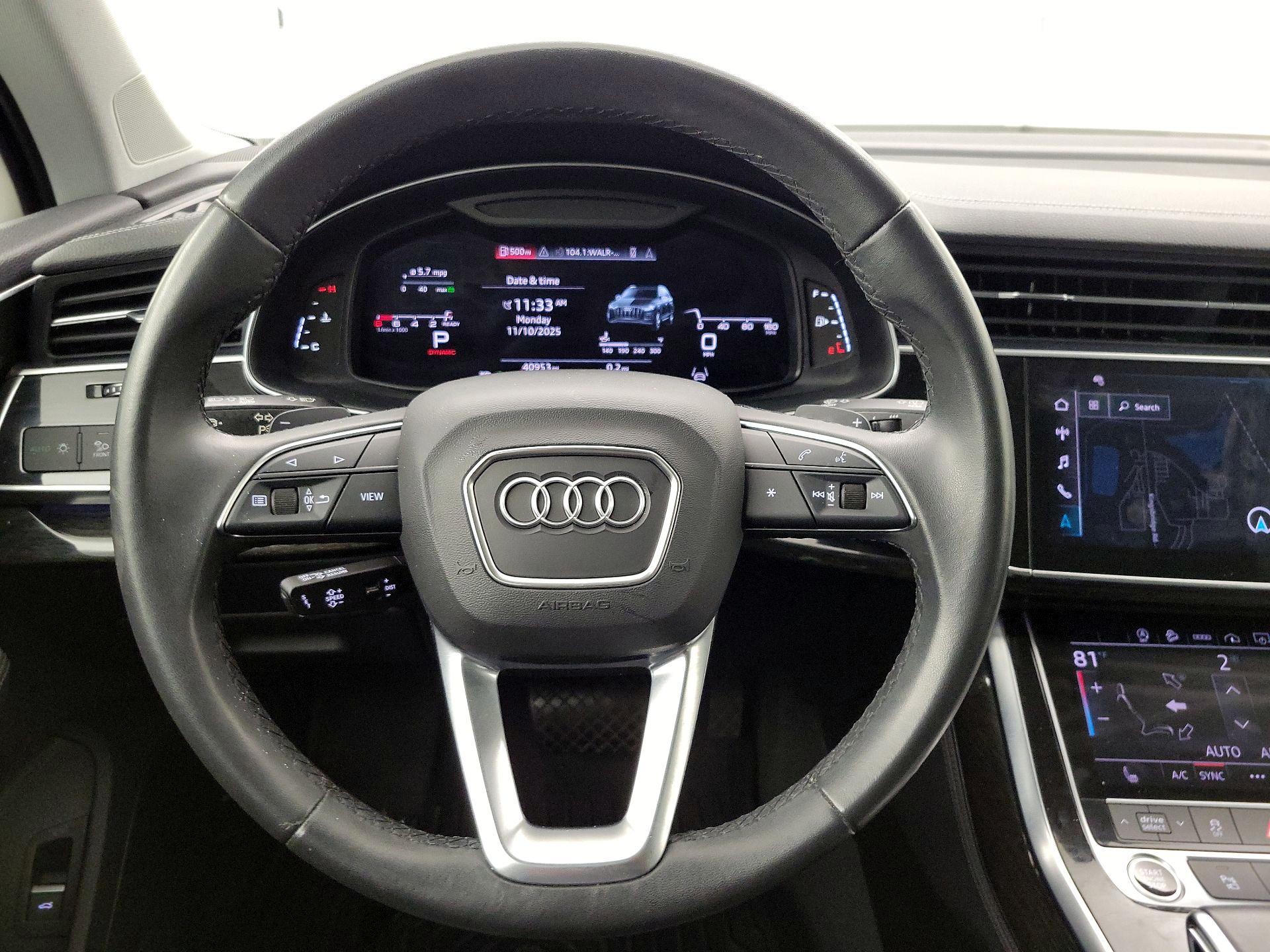 Thumbnail: 2023 Audi Q7 - 10