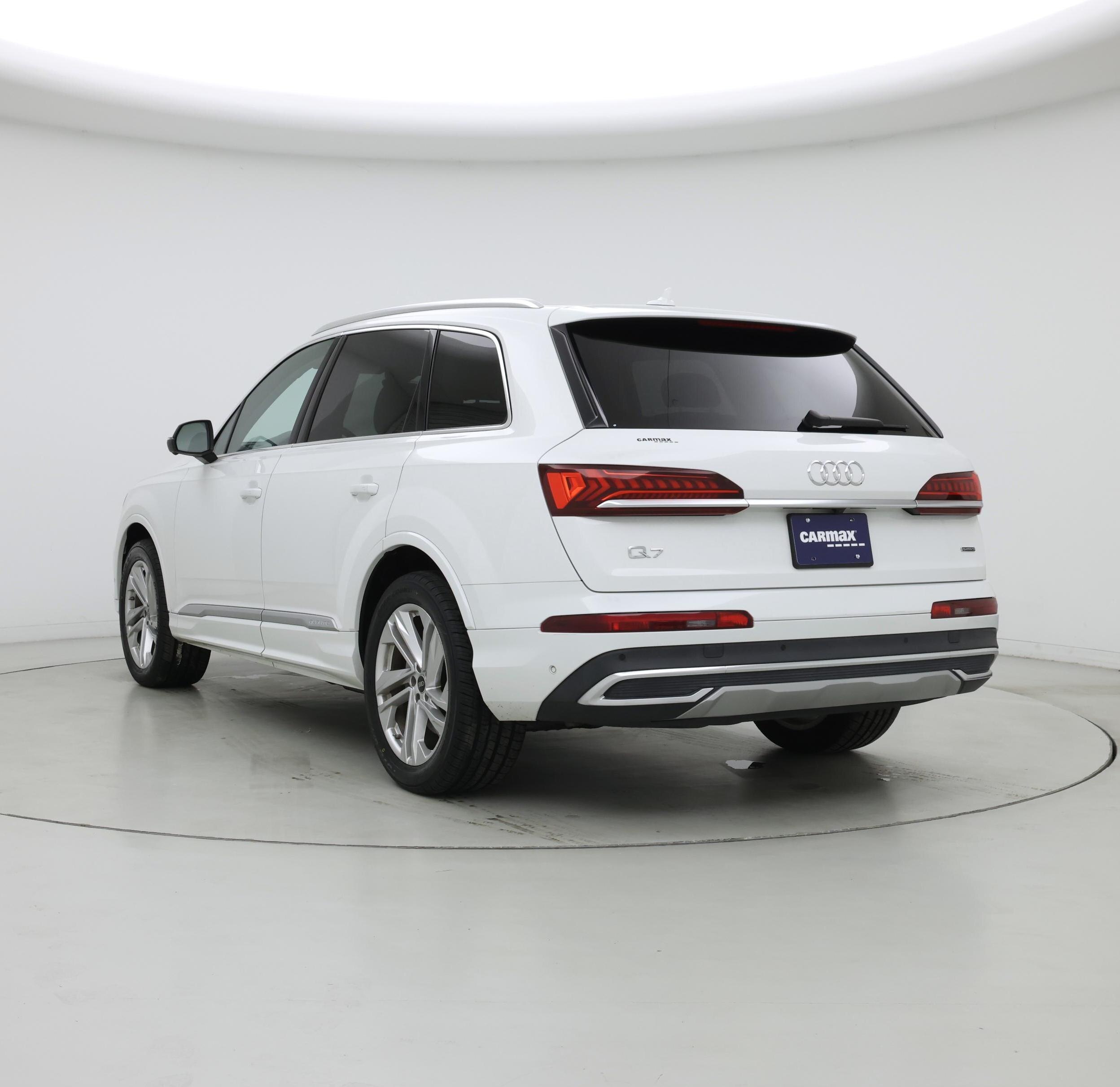 Thumbnail: 2023 Audi Q7 - 2