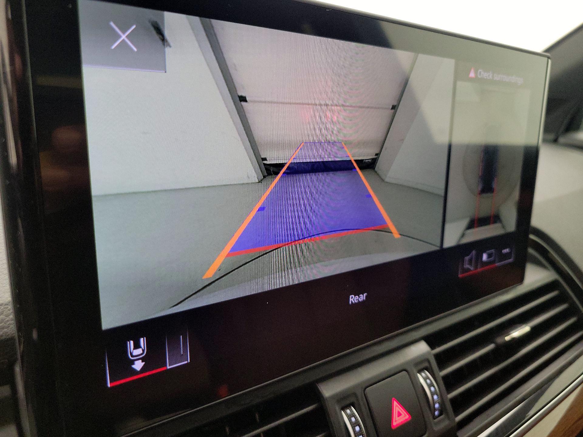 Thumbnail: 2022 Audi Q5 - 15