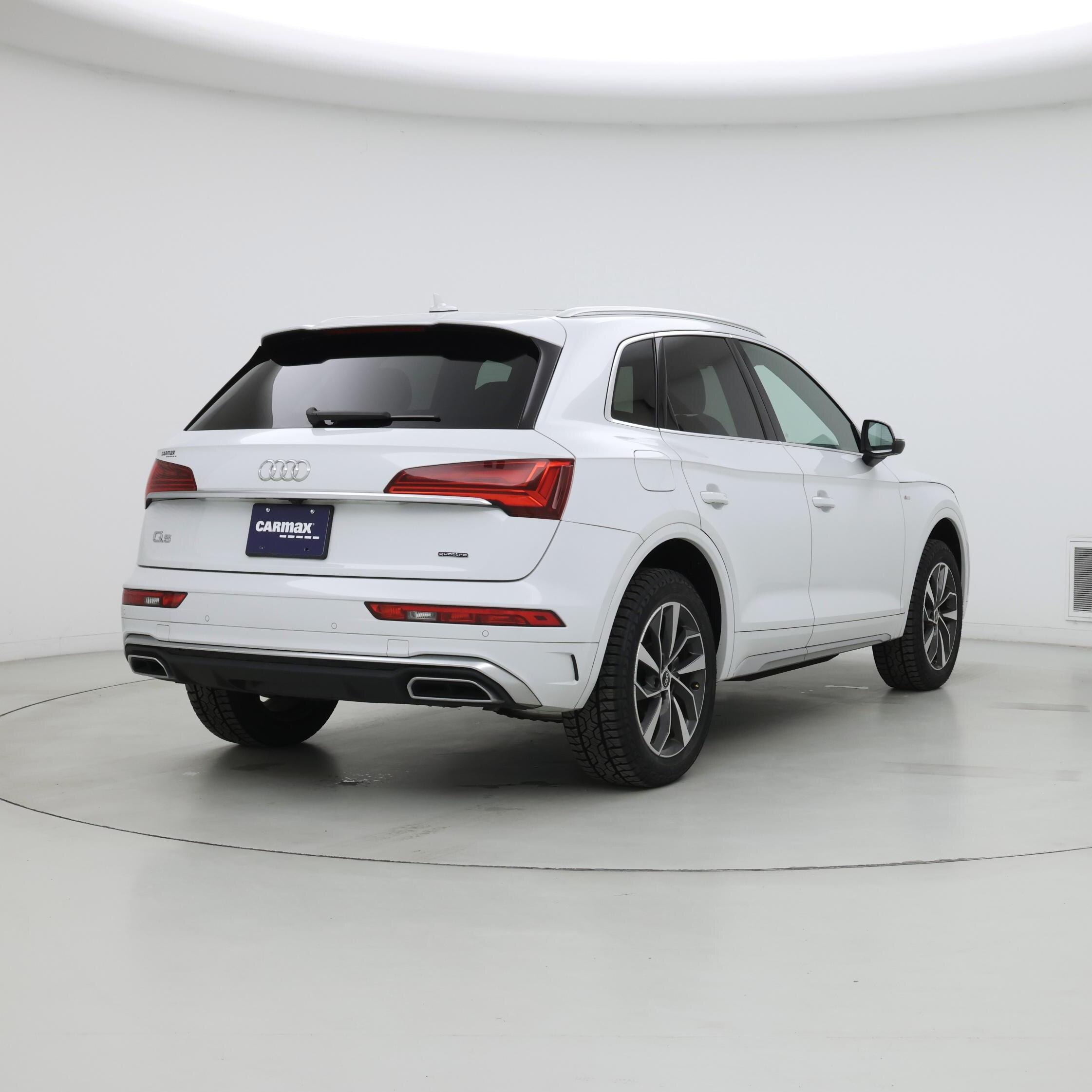 Thumbnail: 2022 Audi Q5 - 8