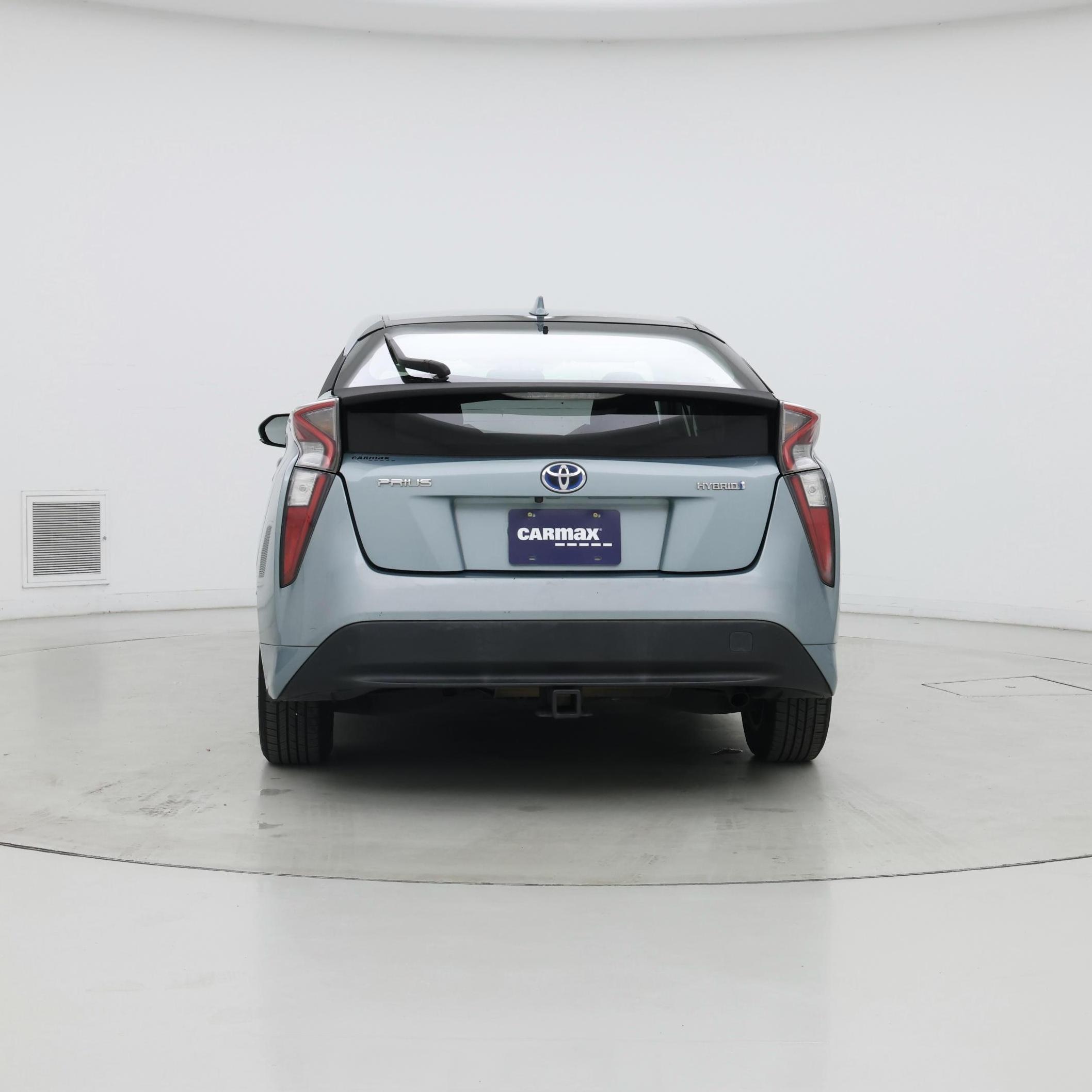 Thumbnail: 2017 Toyota Prius - 6