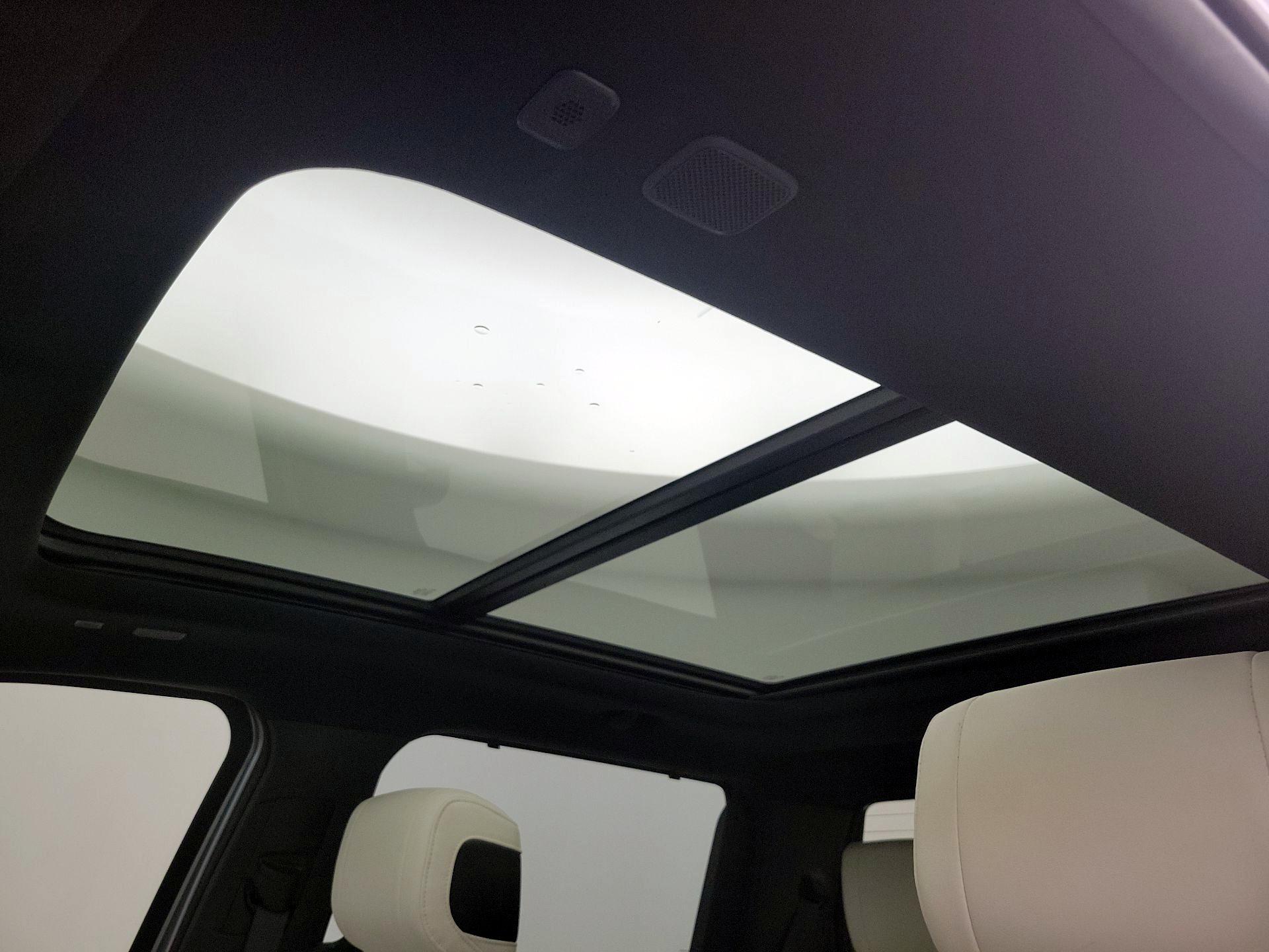 Thumbnail: 2022 Toyota Tundra - 18