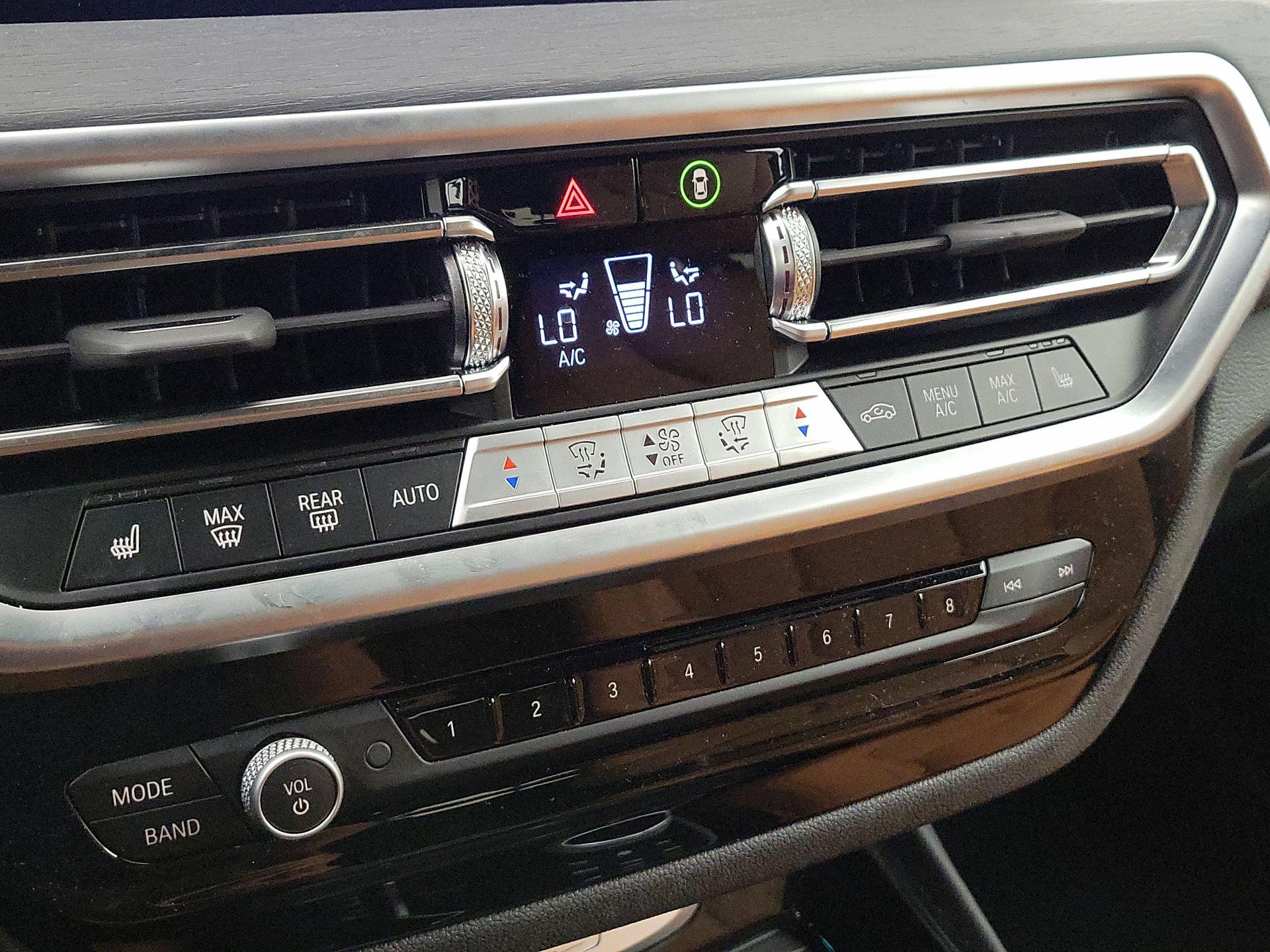 Thumbnail: 2024 BMW X3 - 17