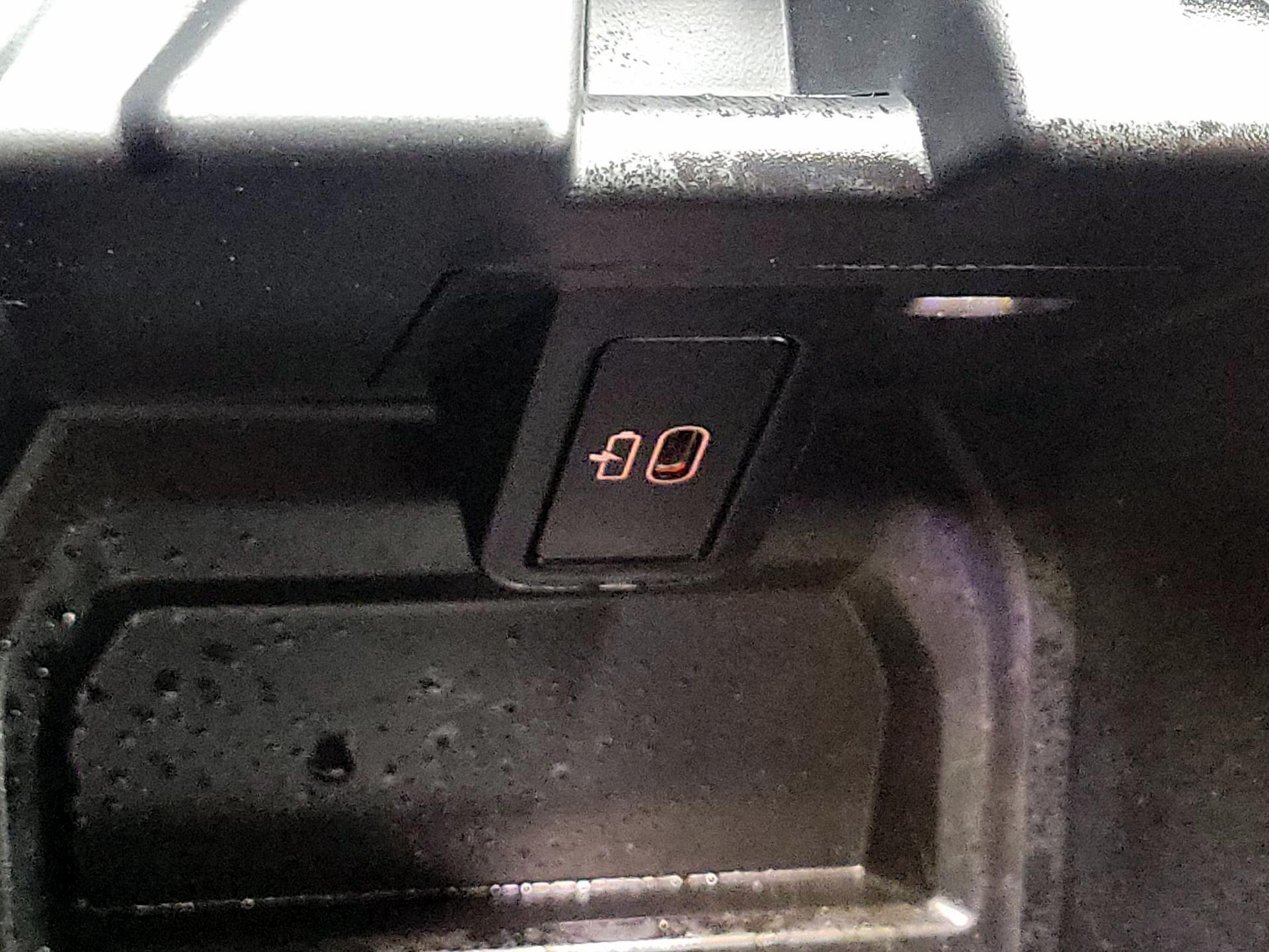 Thumbnail: 2024 BMW X3 - 19