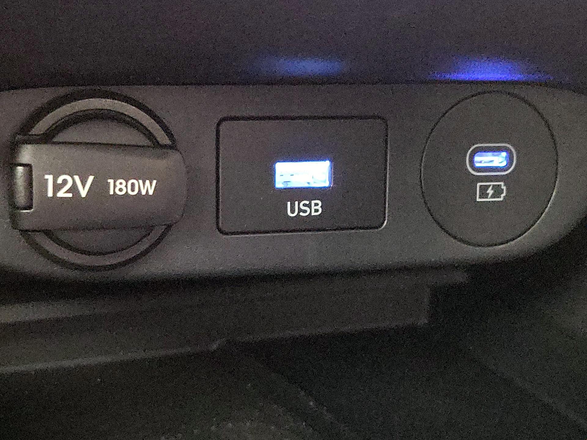 Thumbnail: 2024 Hyundai Elantra - 18