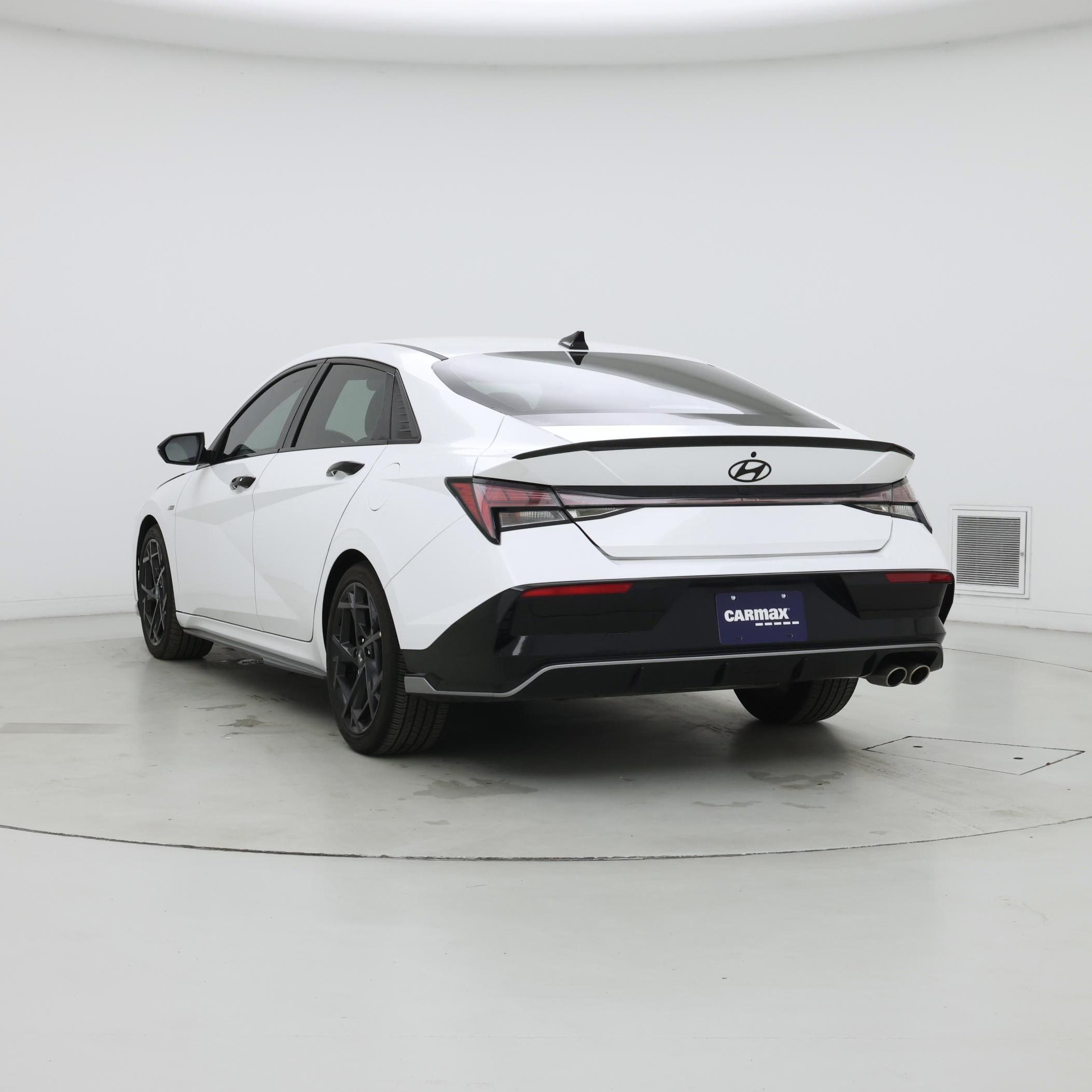 Thumbnail: 2024 Hyundai Elantra - 2