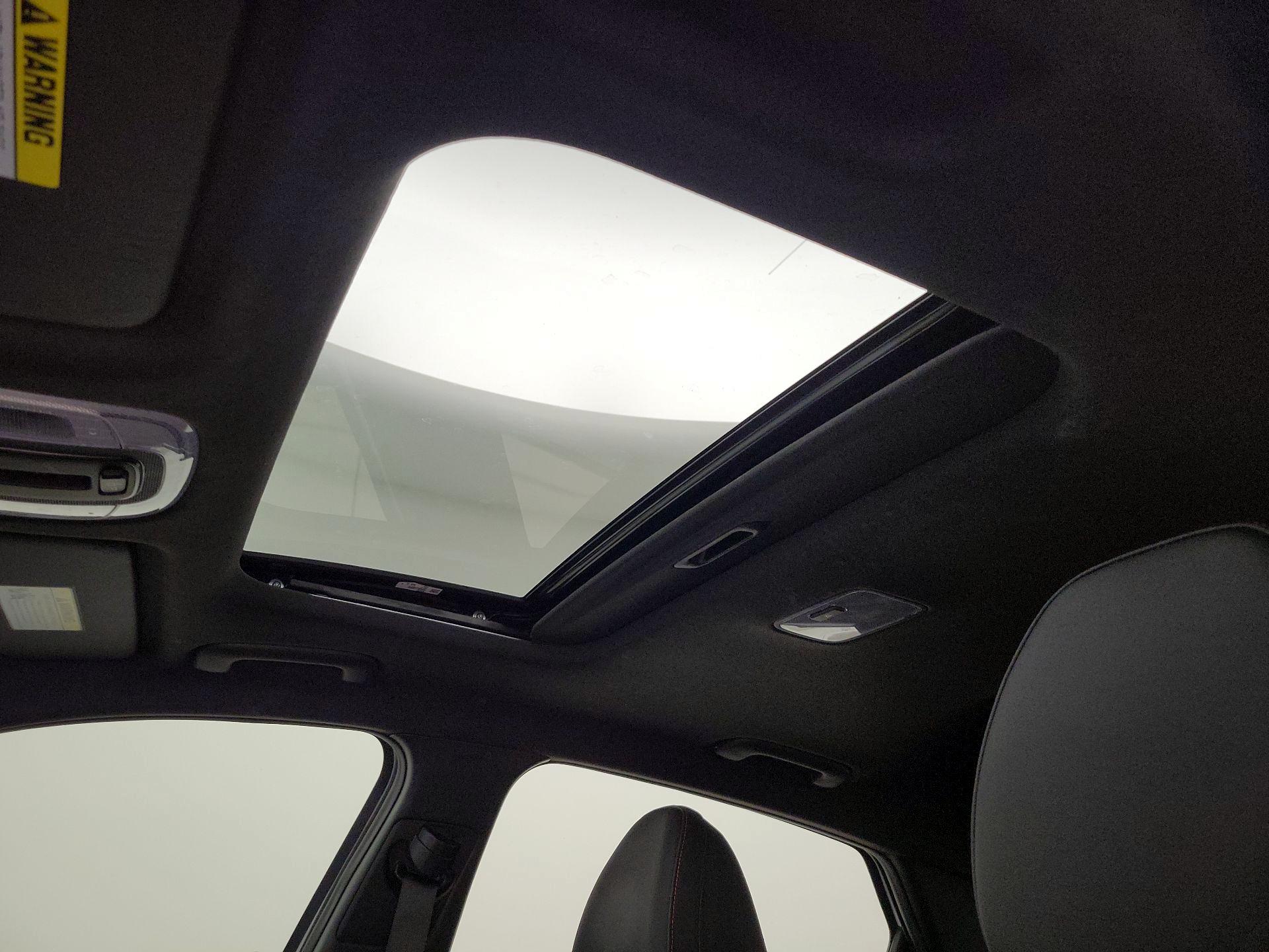 Thumbnail: 2024 Hyundai Elantra - 19