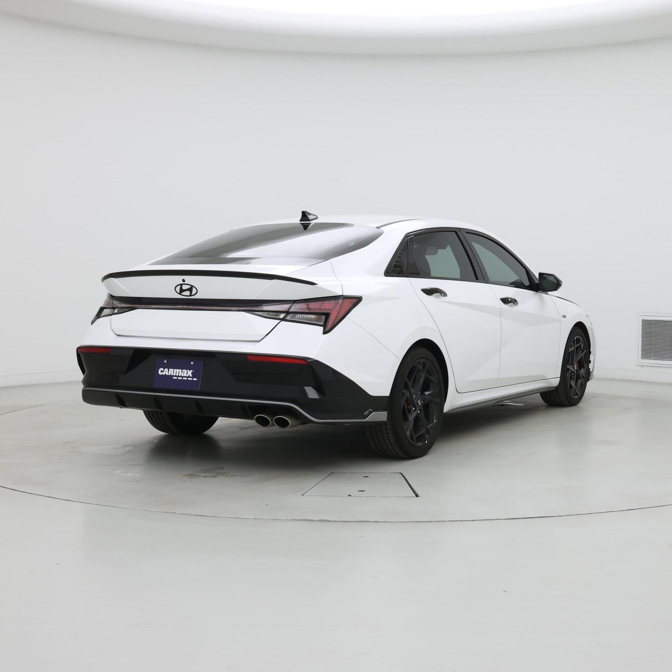 Thumbnail: 2024 Hyundai Elantra - 8