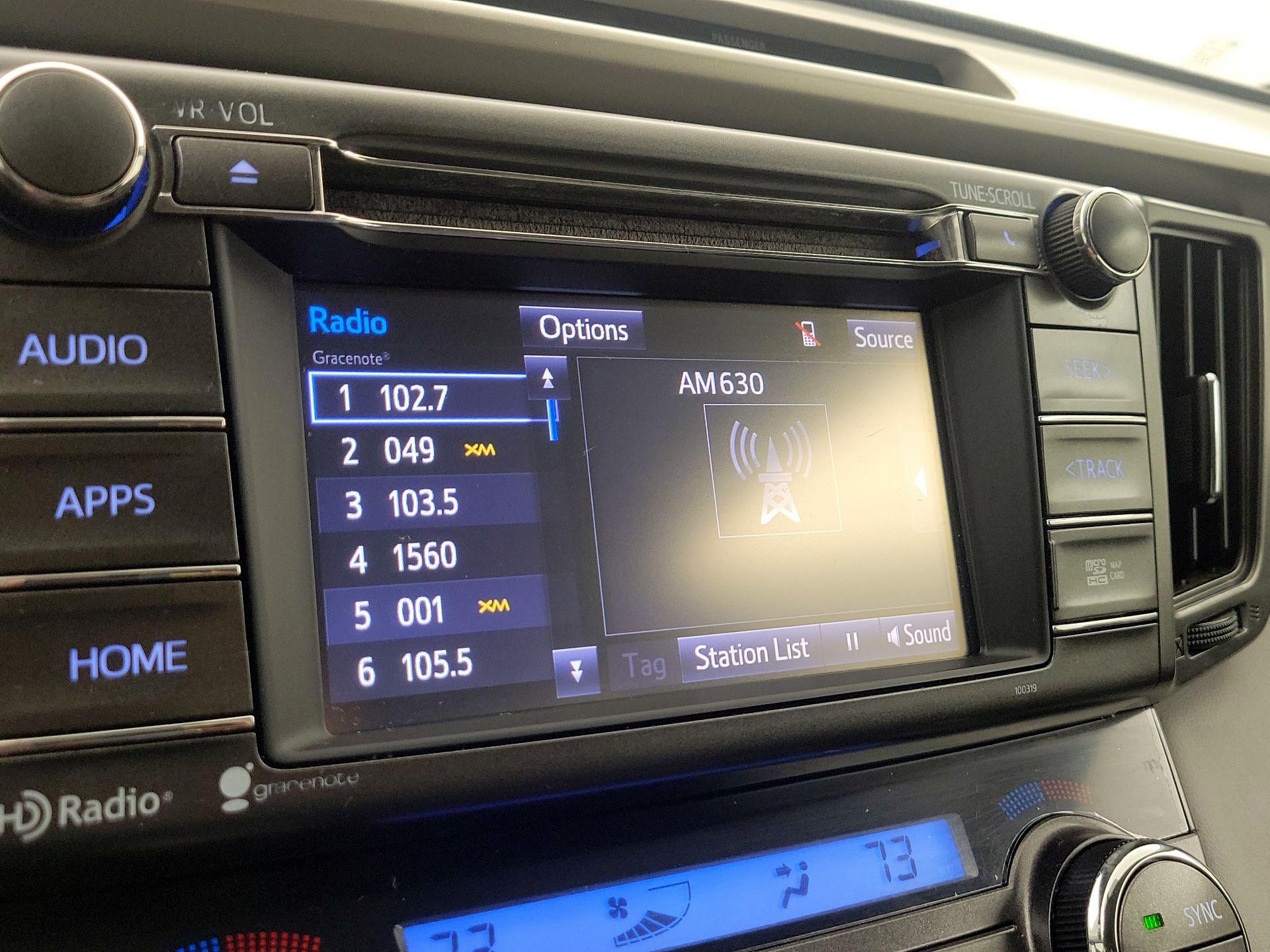 Thumbnail: 2015 Toyota RAV4 - 16